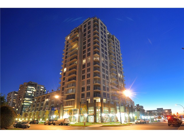 312 – 135 E 17th St – LOCAL ON LONSDALE