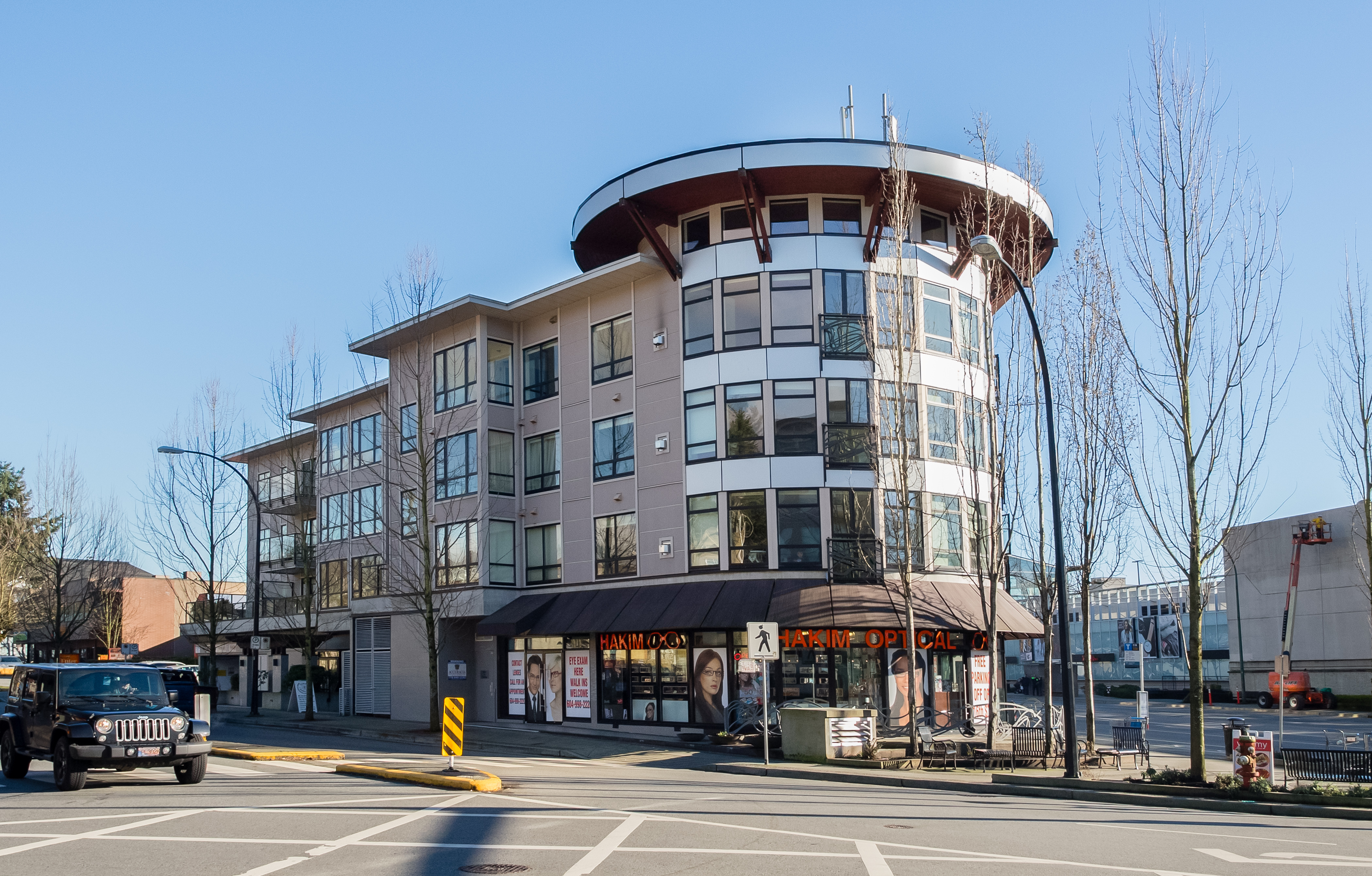 302 - 935 W 16th St, Hamilton, North Vancouver 2