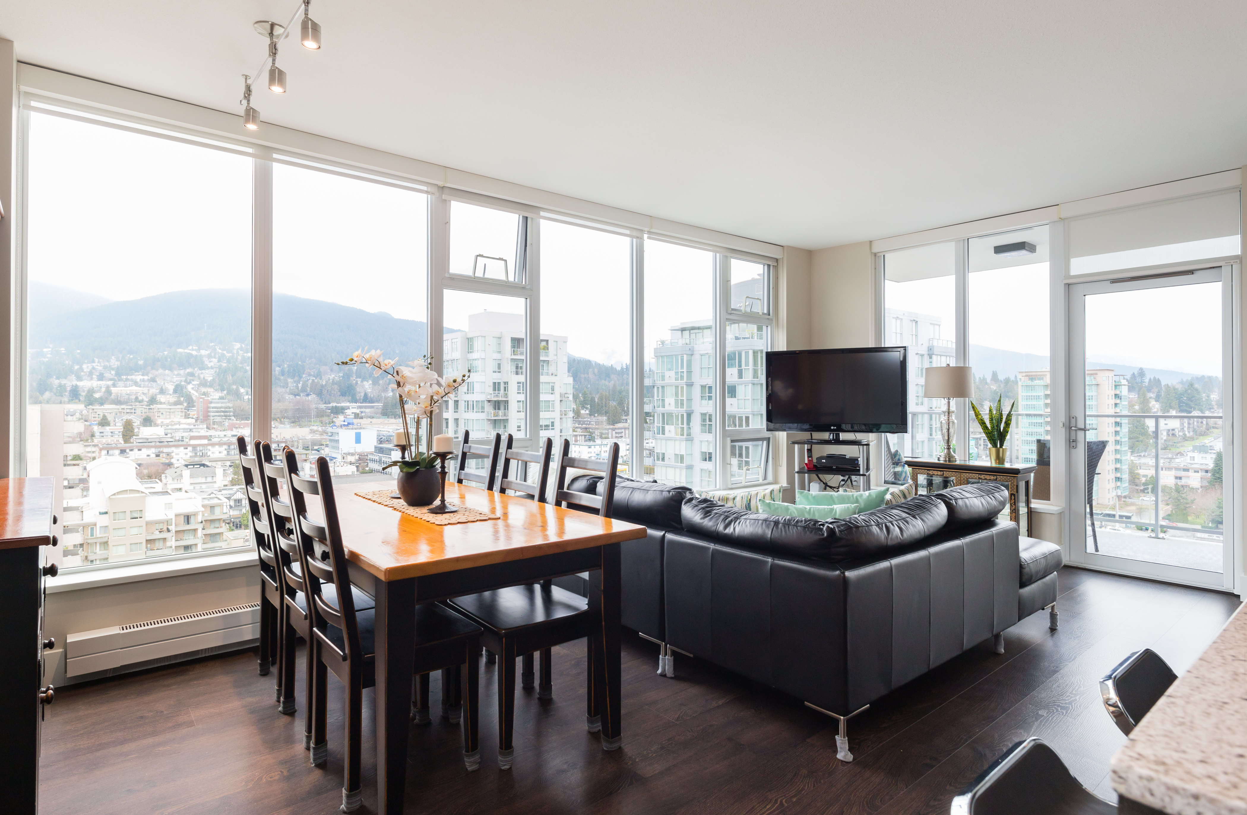 1501 - 150 W 15th Street, Central Lonsdale, North Vancouver 3