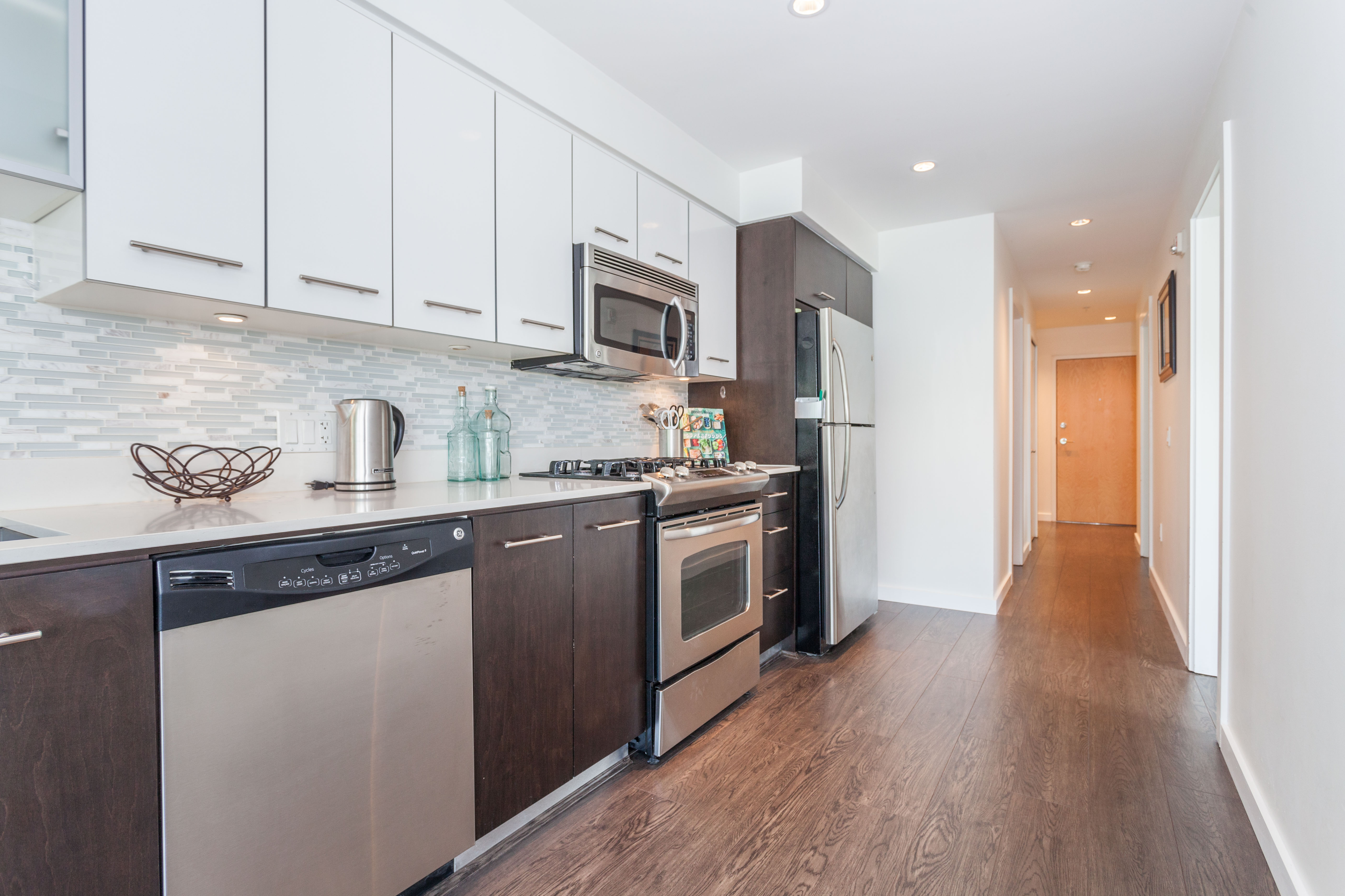 302 - 935 W 16th St, Hamilton, North Vancouver 22