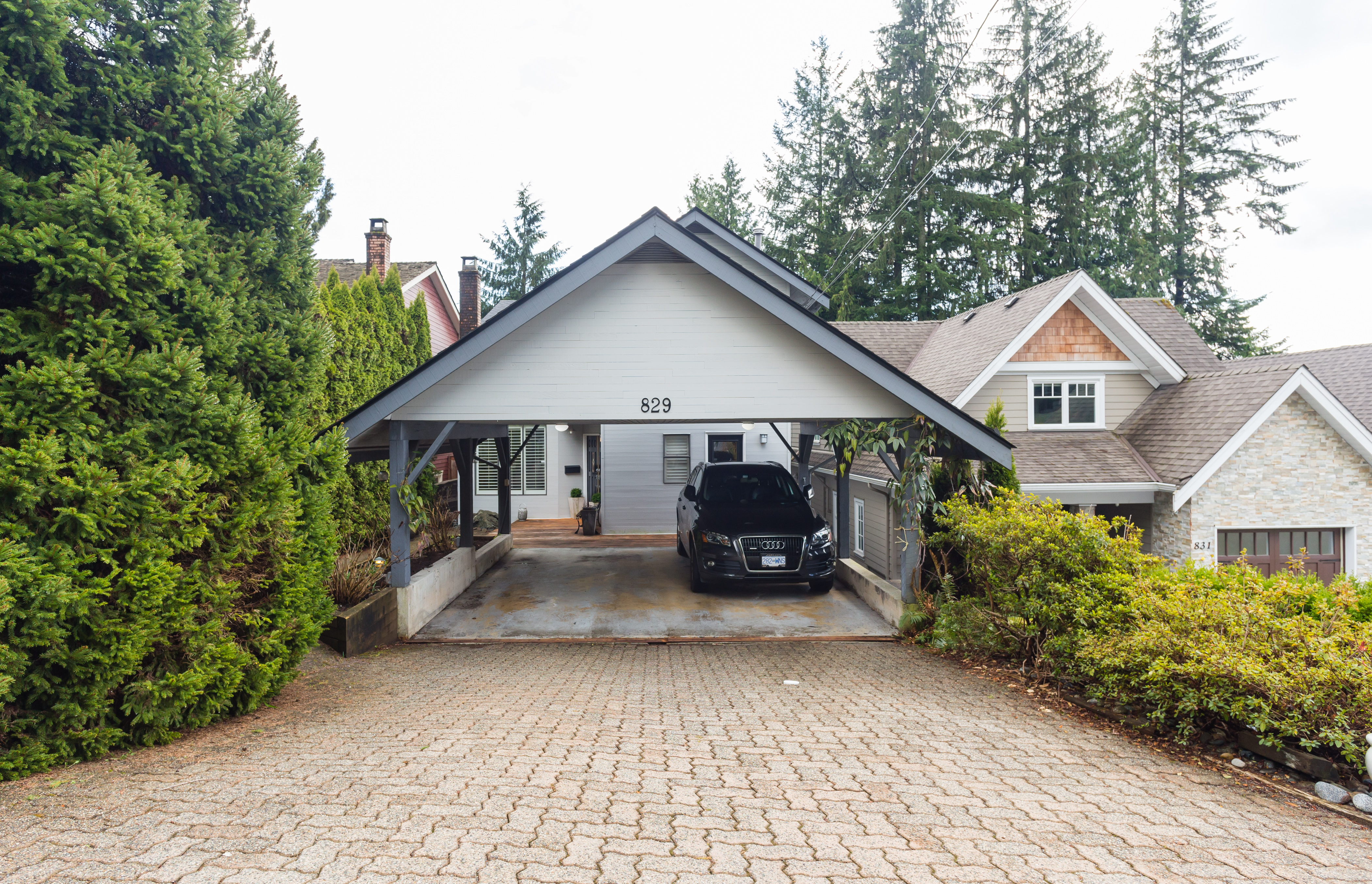 829 Clements Ave, North Vancouver 24