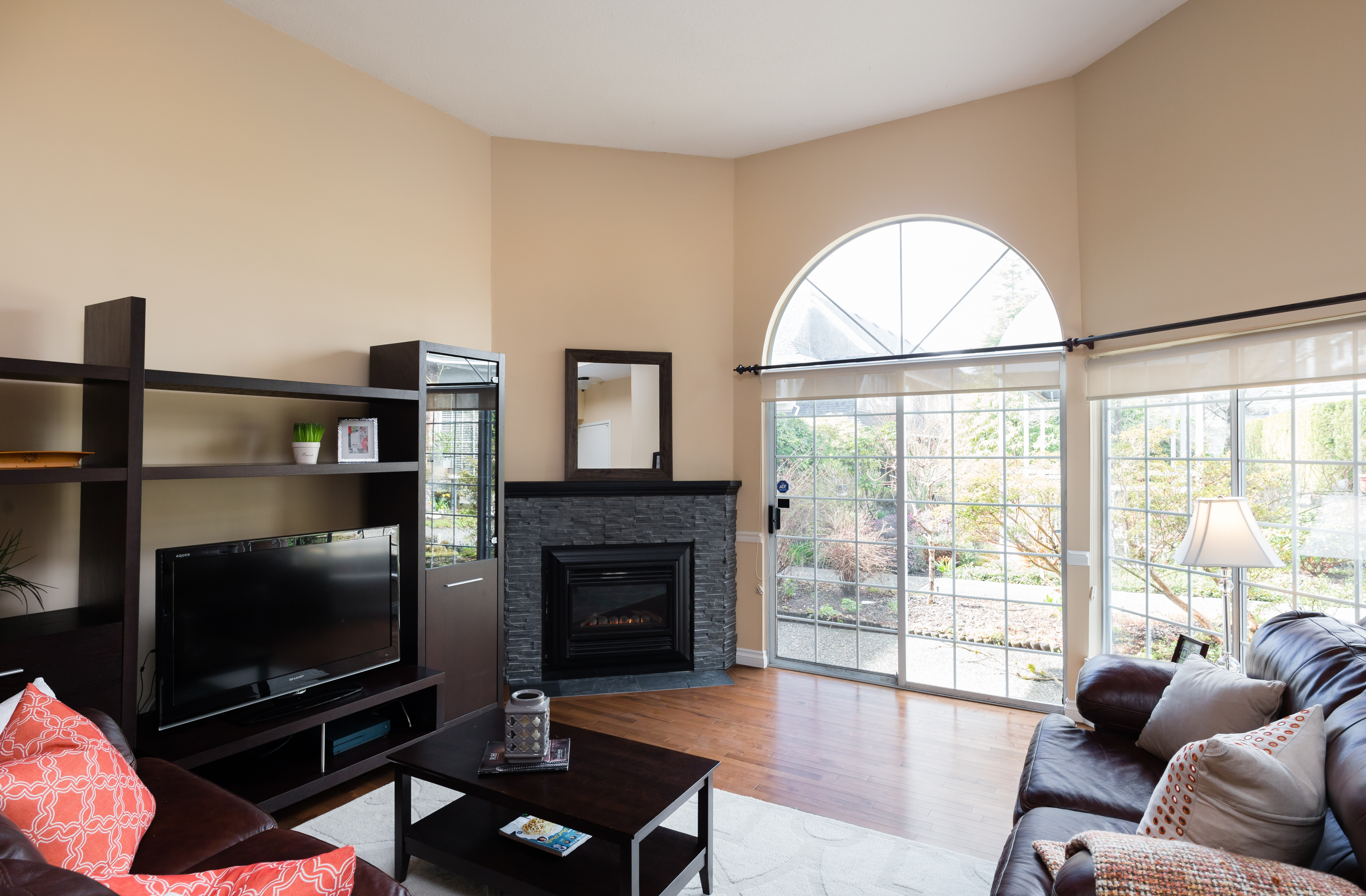 118 - 216 E 6th St, North Vancouver 4