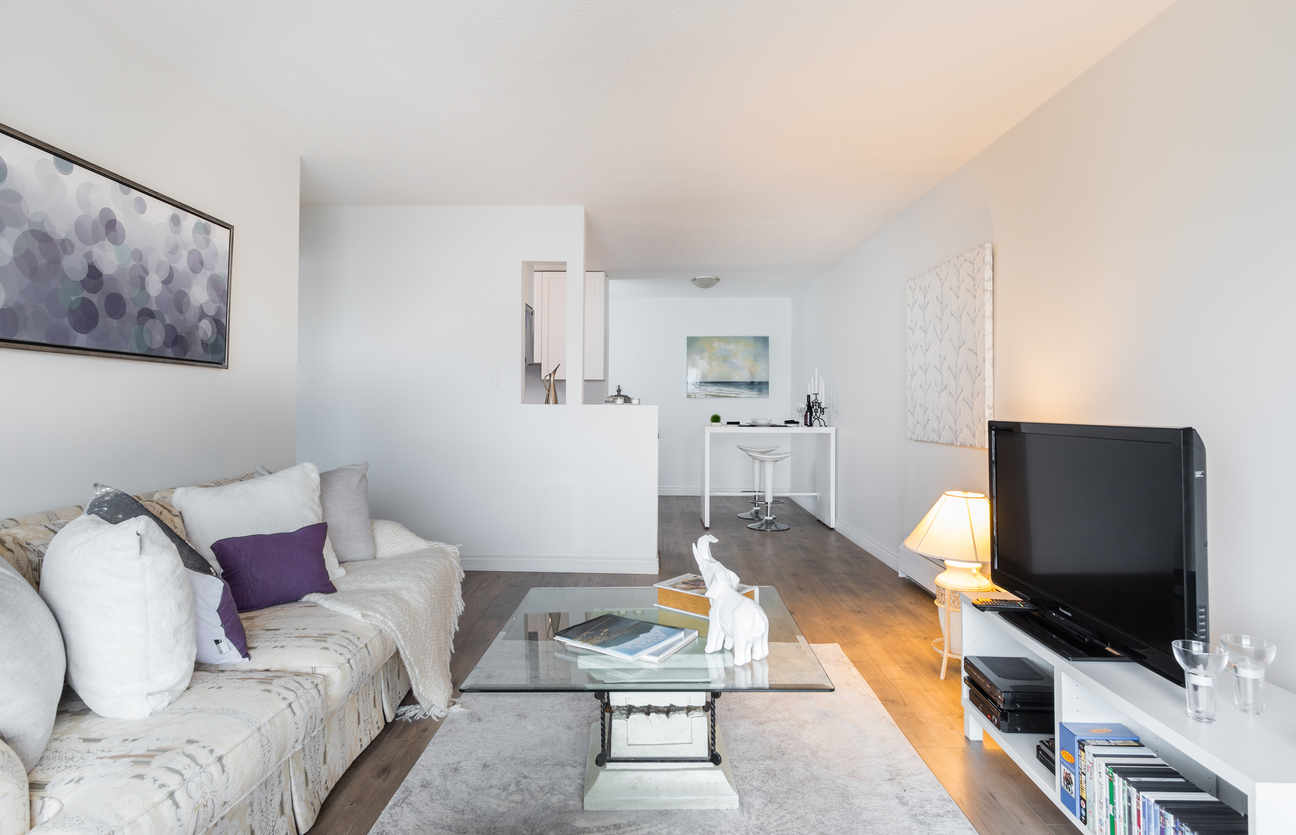 305 - 306 W 1st St, North Vancouver 8
