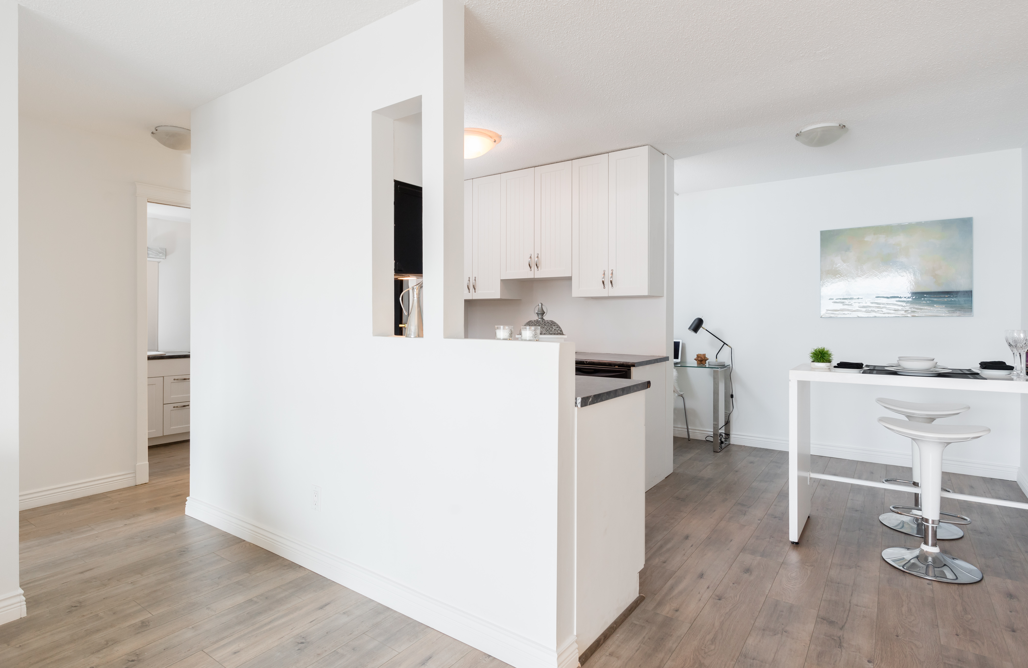 305 - 306 W 1st St, North Vancouver 11