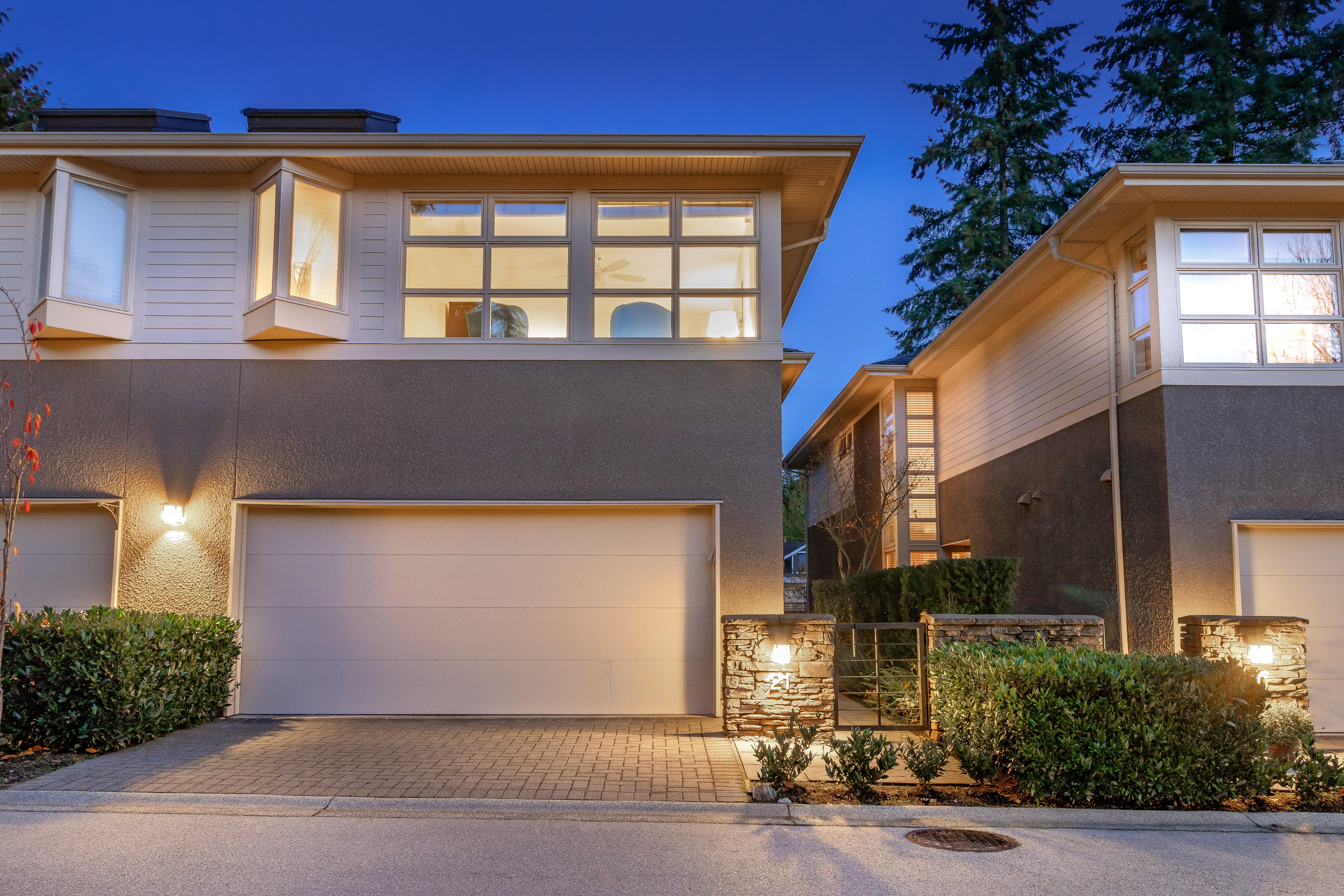 #21-3750 Edgemont Boulevard, Edgemont 23