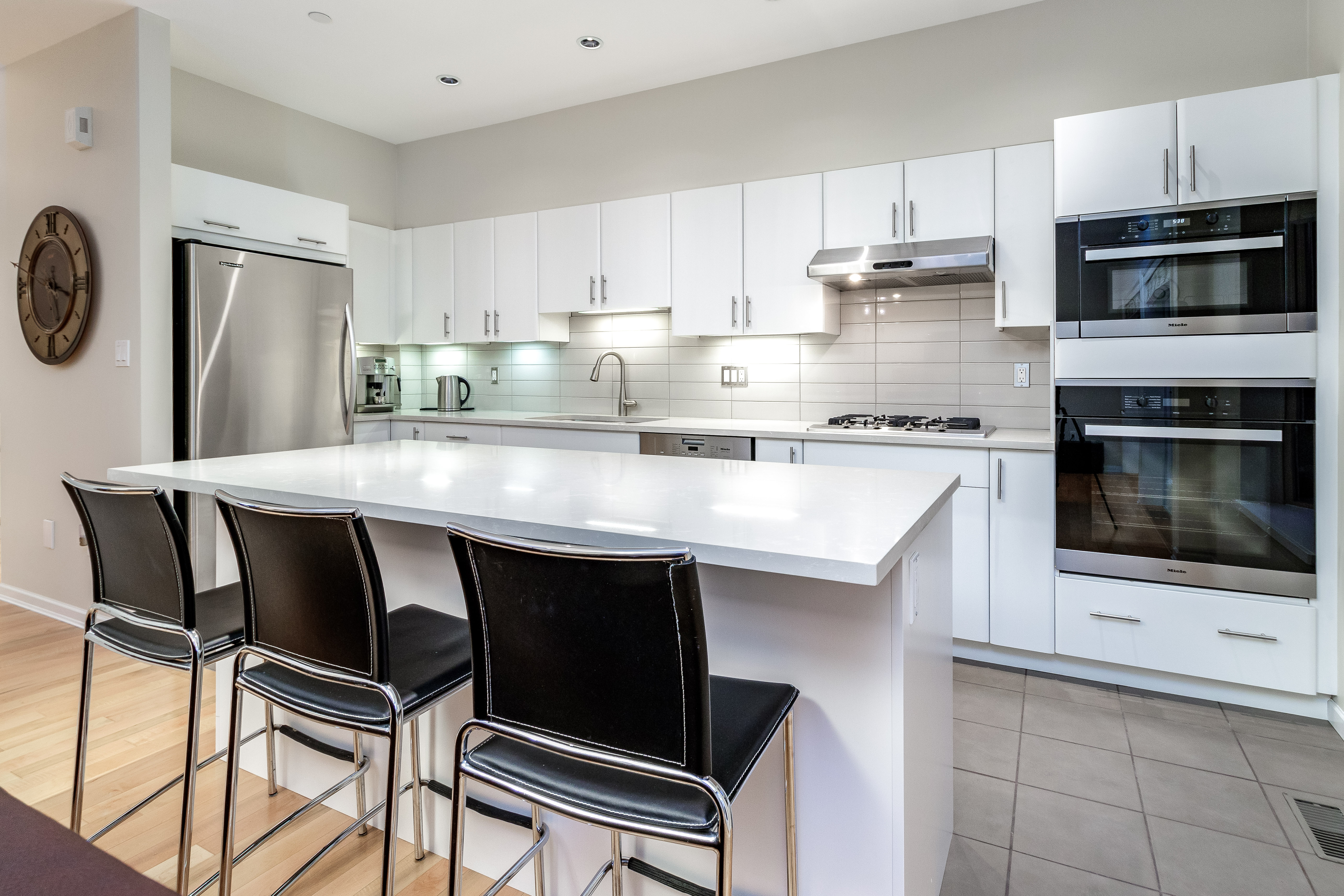 #21-3750 Edgemont Boulevard, Edgemont 9