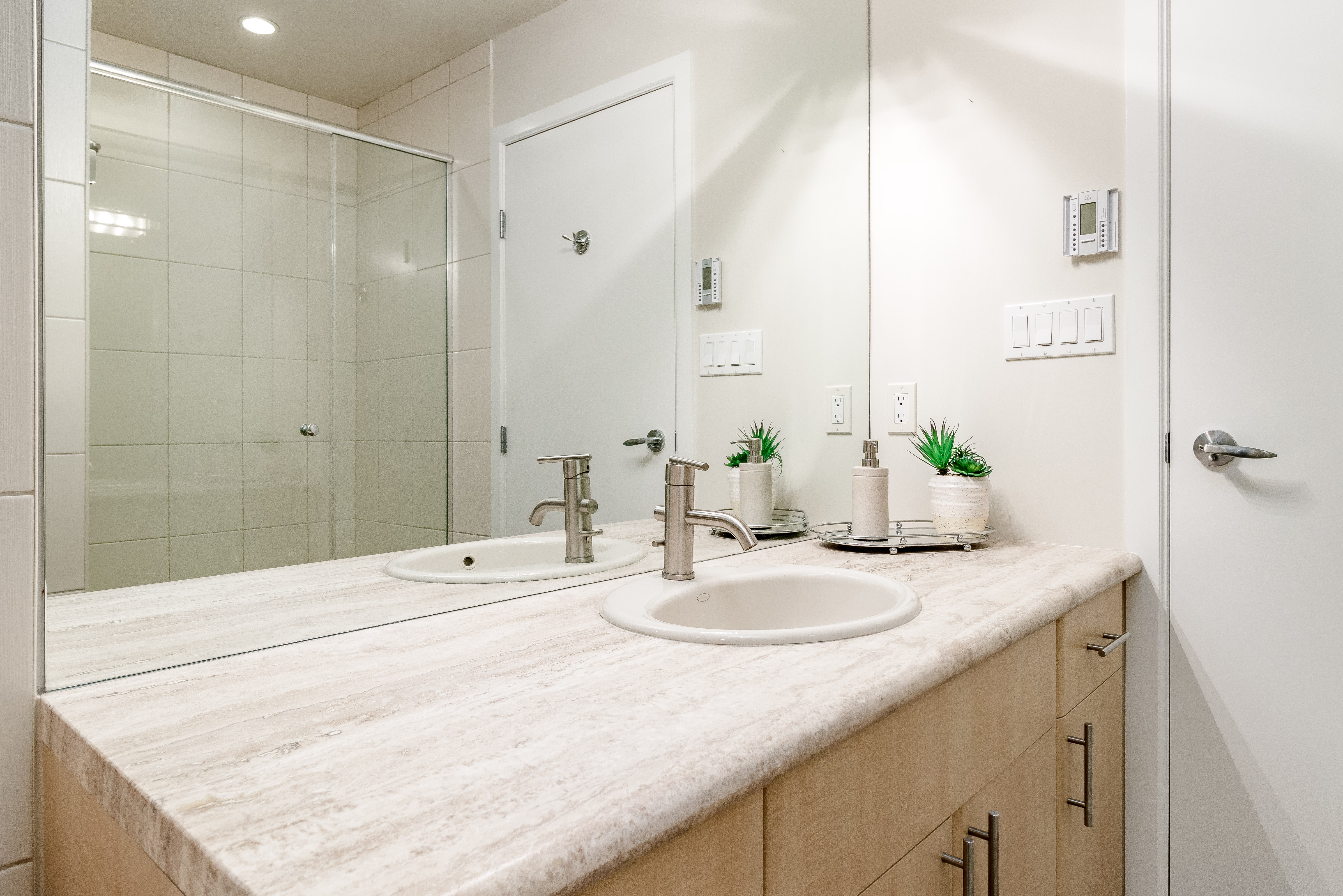 #21-3750 Edgemont Boulevard, Edgemont 21