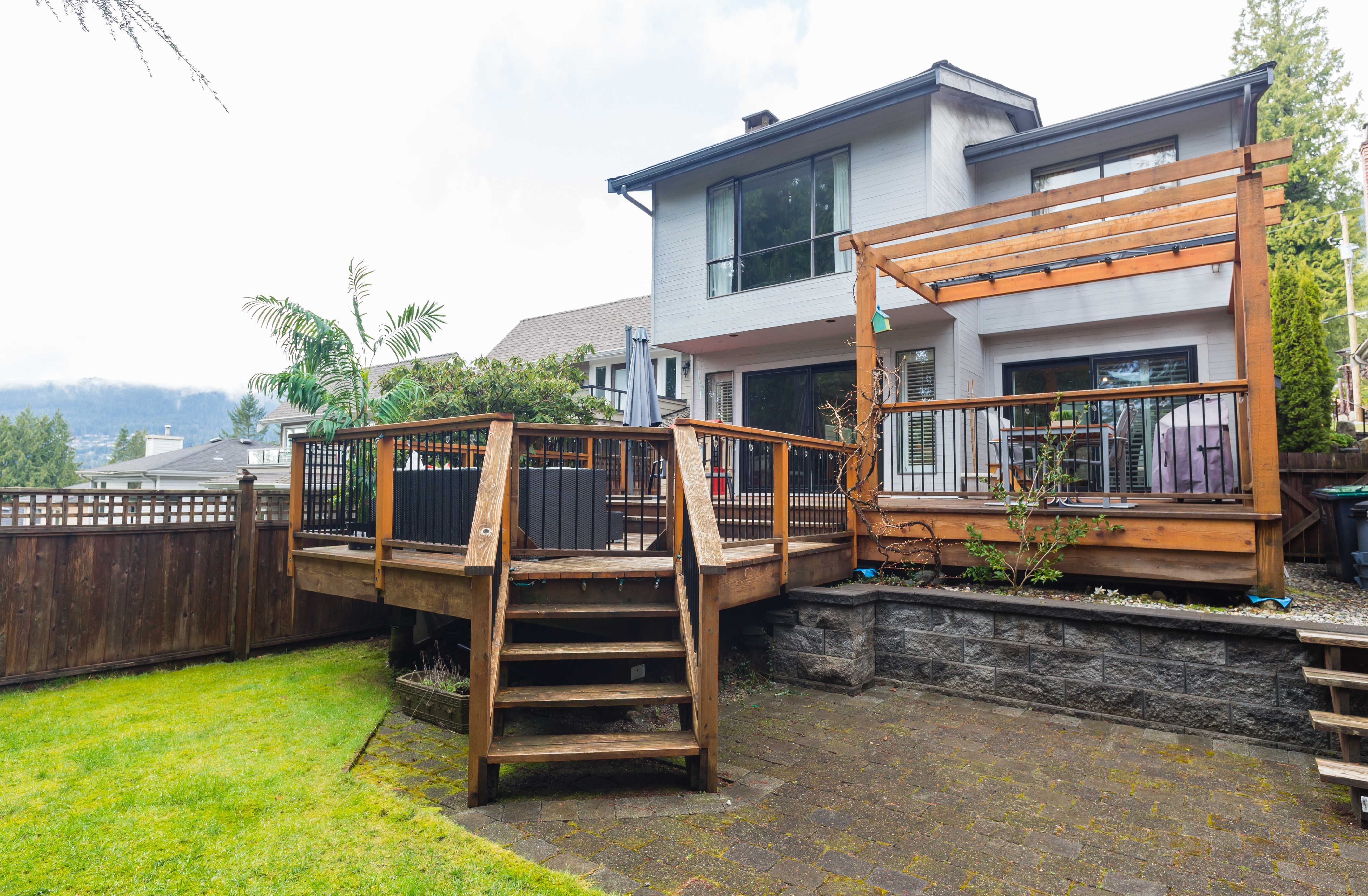 829 Clements Ave, North Vancouver 22
