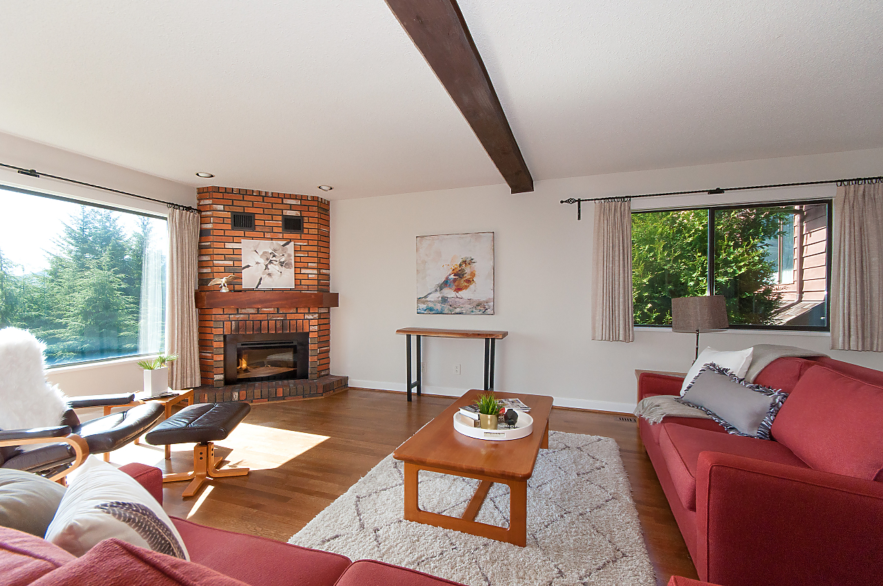 5515 Molina Road, North Vancouver 12