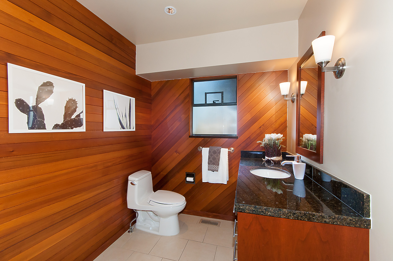 5515 Molina Road, North Vancouver 16
