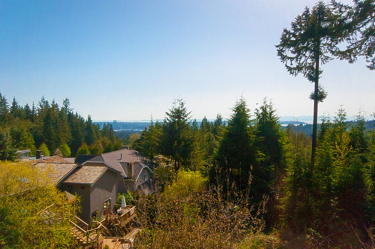 5515 Molina Road, North Vancouver 29