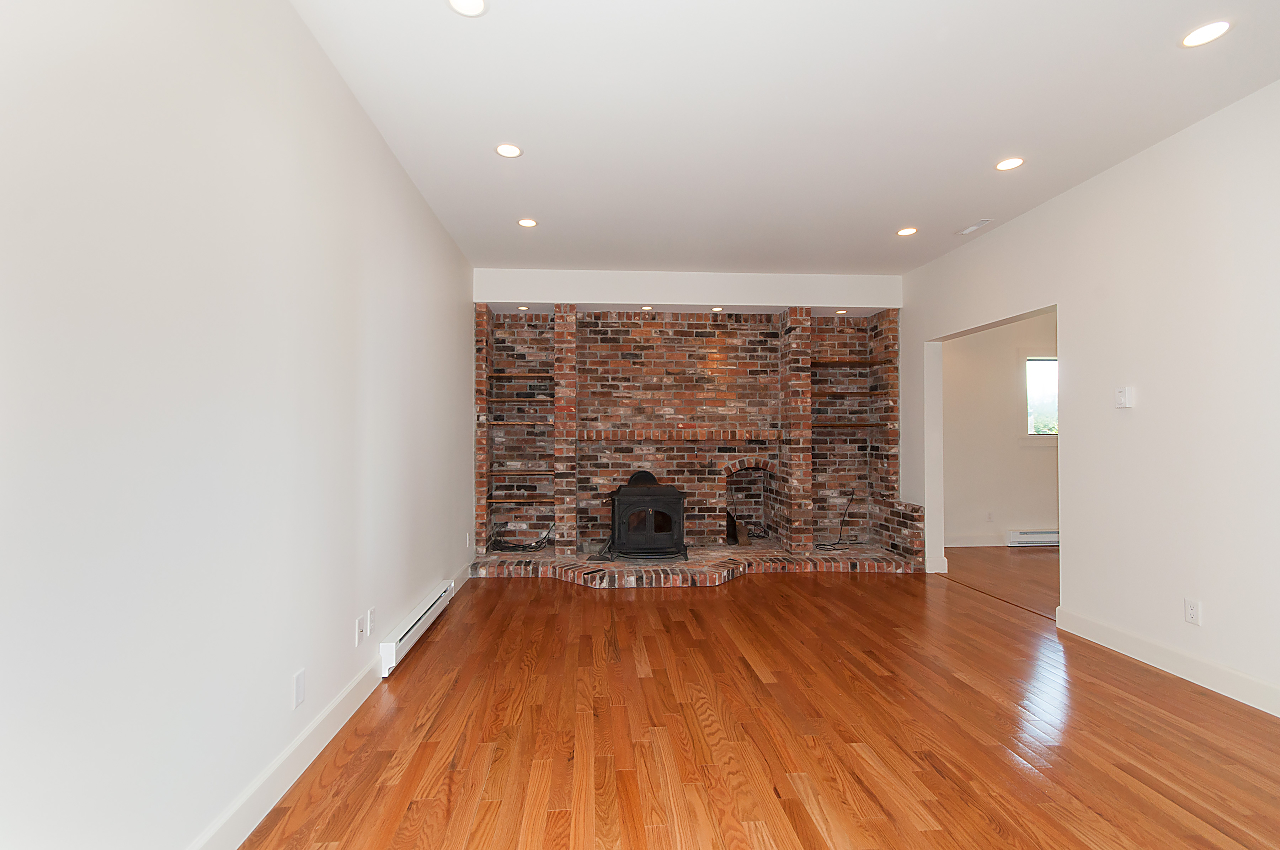 5515 Molina Road, North Vancouver 34