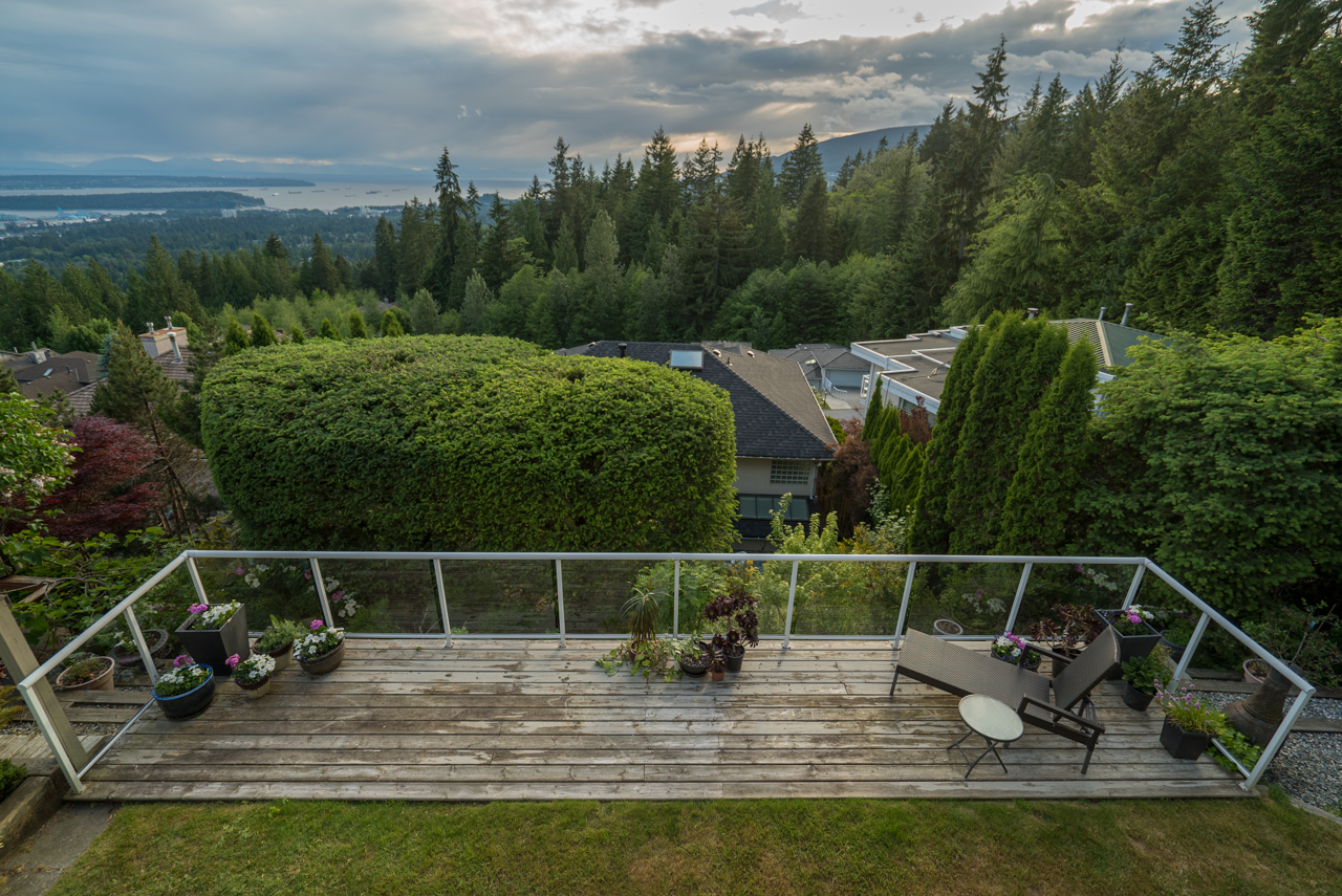 4275 St. Georges Avenue, Upper Lonsdale, North Vancouver 26