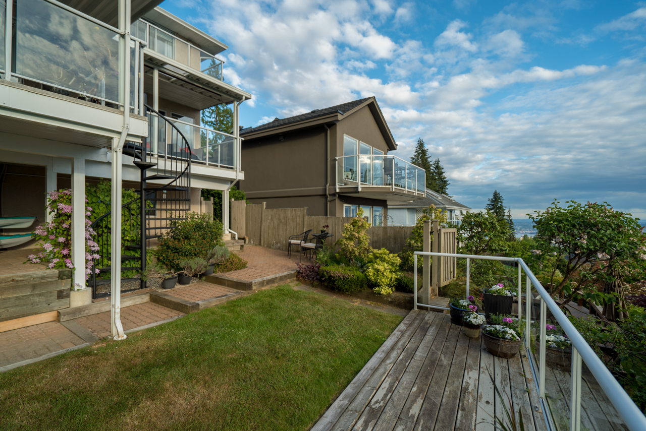 4275 St. Georges Avenue, Upper Lonsdale, North Vancouver 47