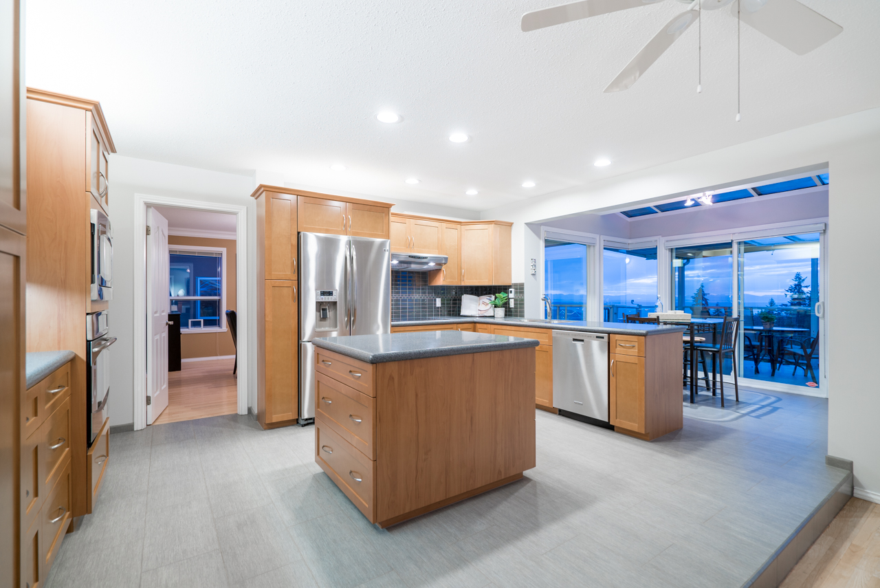 4275 St. Georges Avenue, Upper Lonsdale, North Vancouver 12