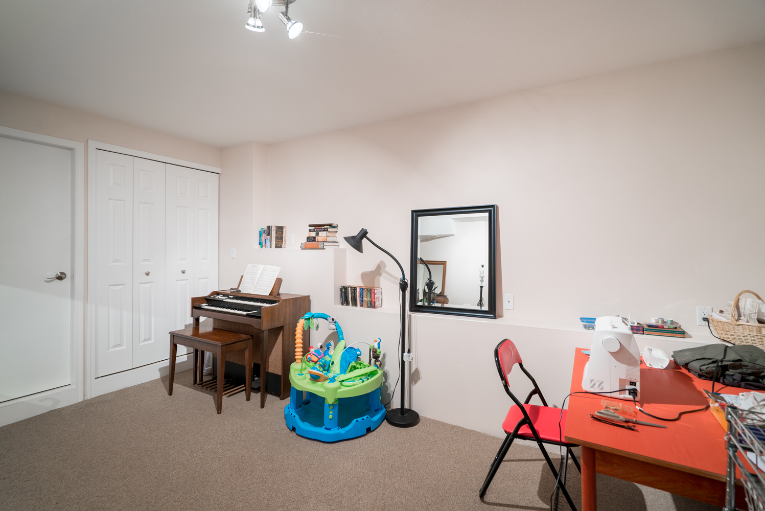 4275 St. Georges Avenue, Upper Lonsdale, North Vancouver 42