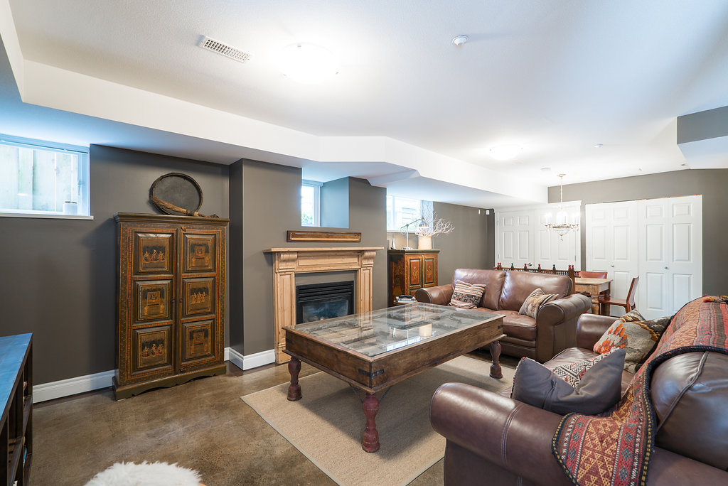 3773 Edgemont Boulevard, North Vancouver 30
