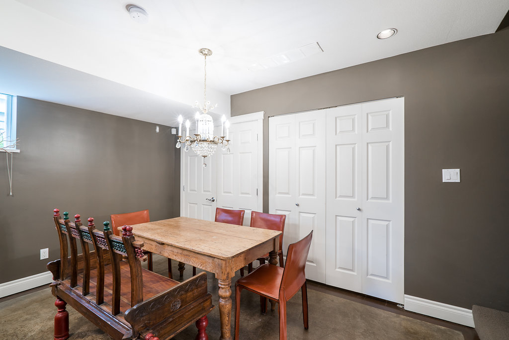 3773 Edgemont Boulevard, North Vancouver 32