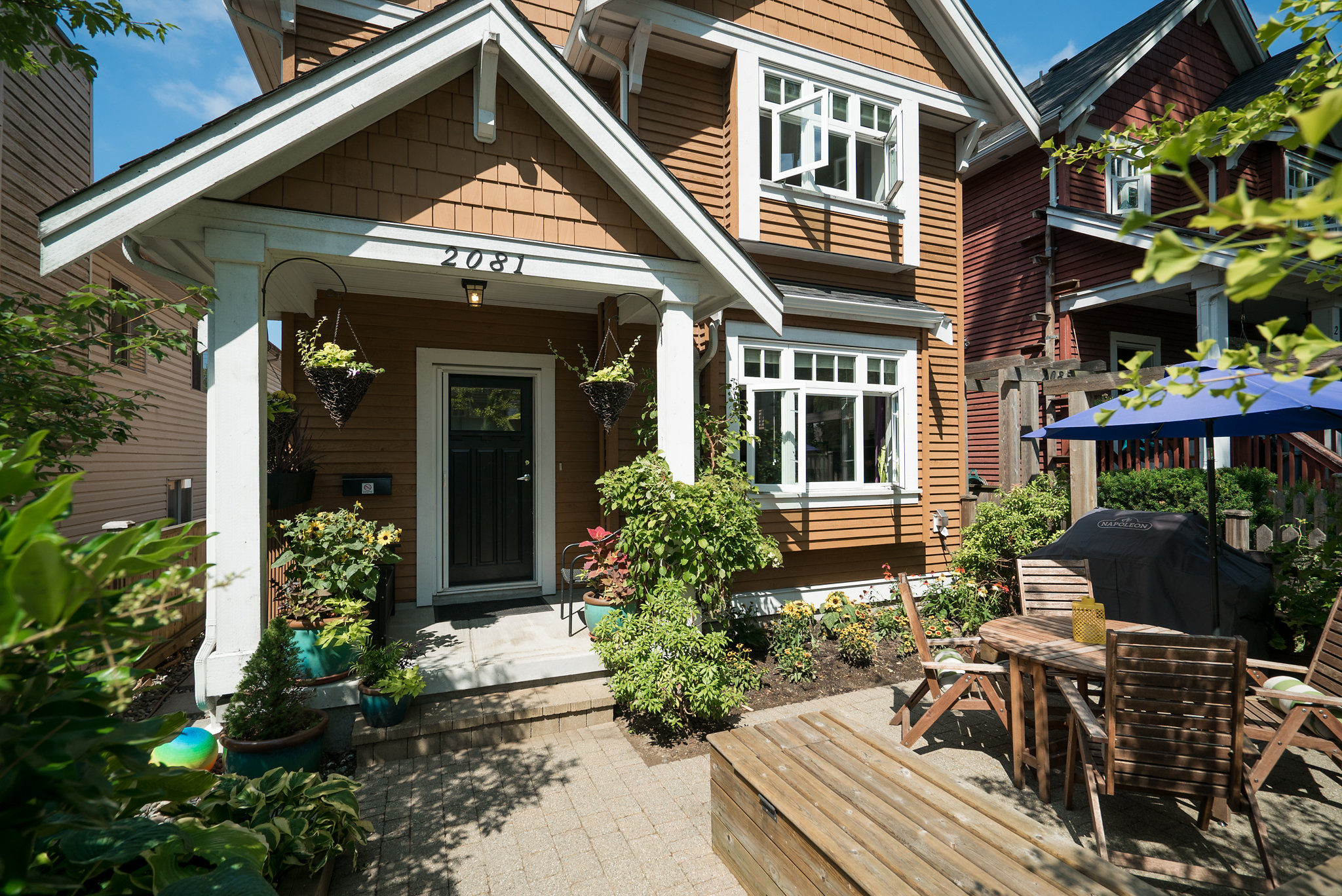 2081 E 2nd Ave, Vancouver 6