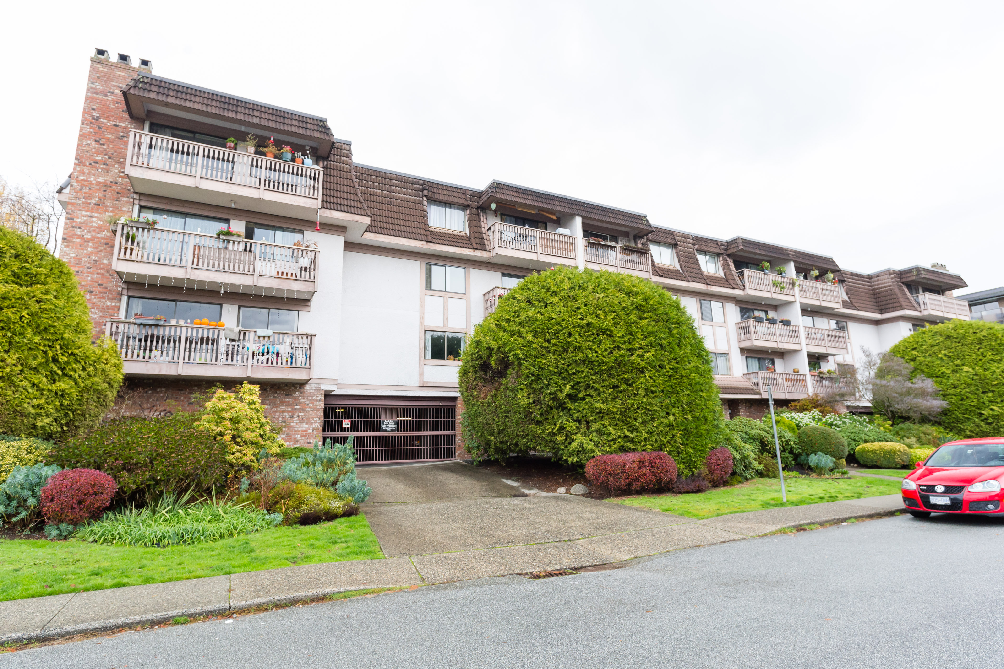 #302 - 236 W 2nd St, North Vancouver 27