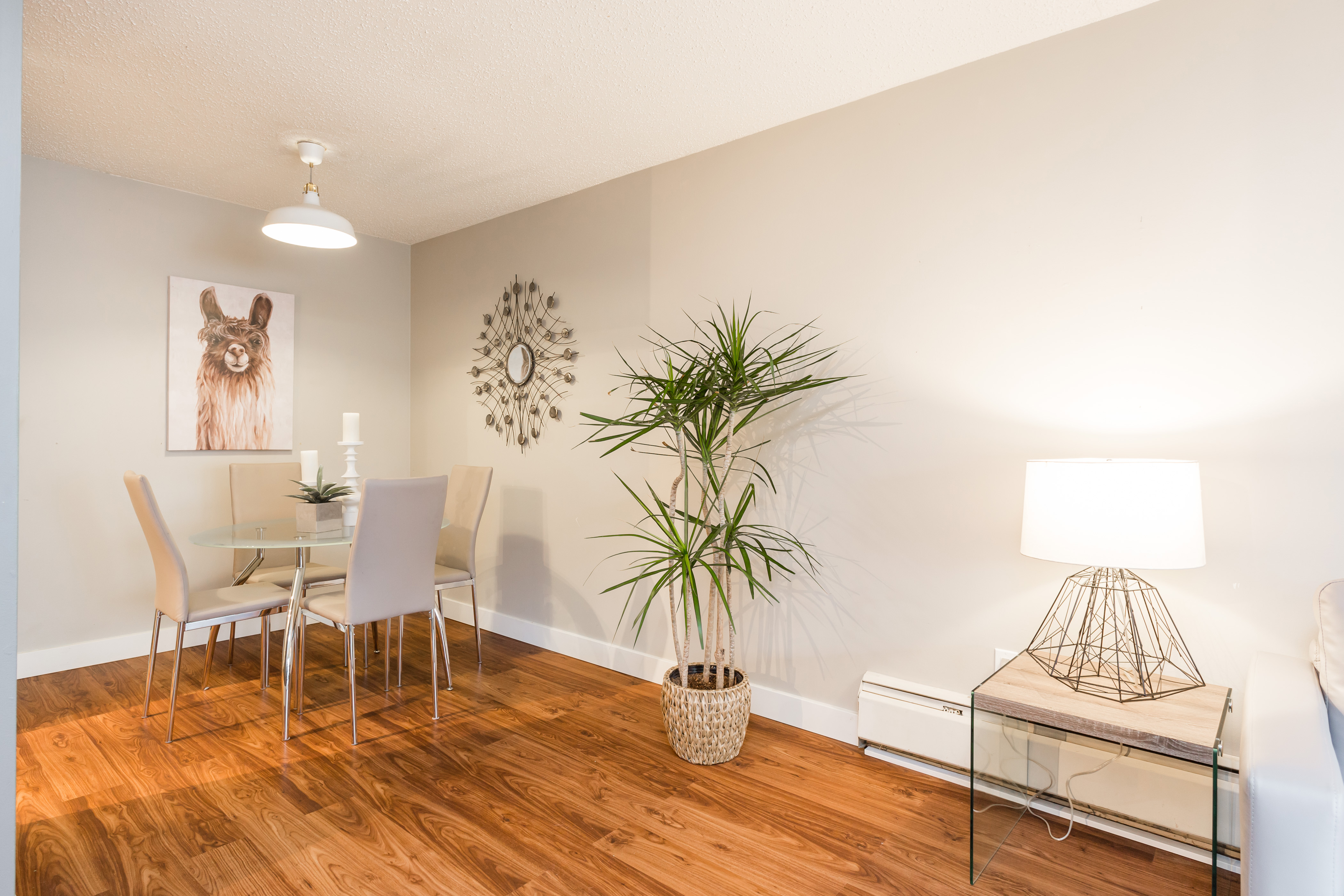 #302 - 236 W 2nd St, North Vancouver 9
