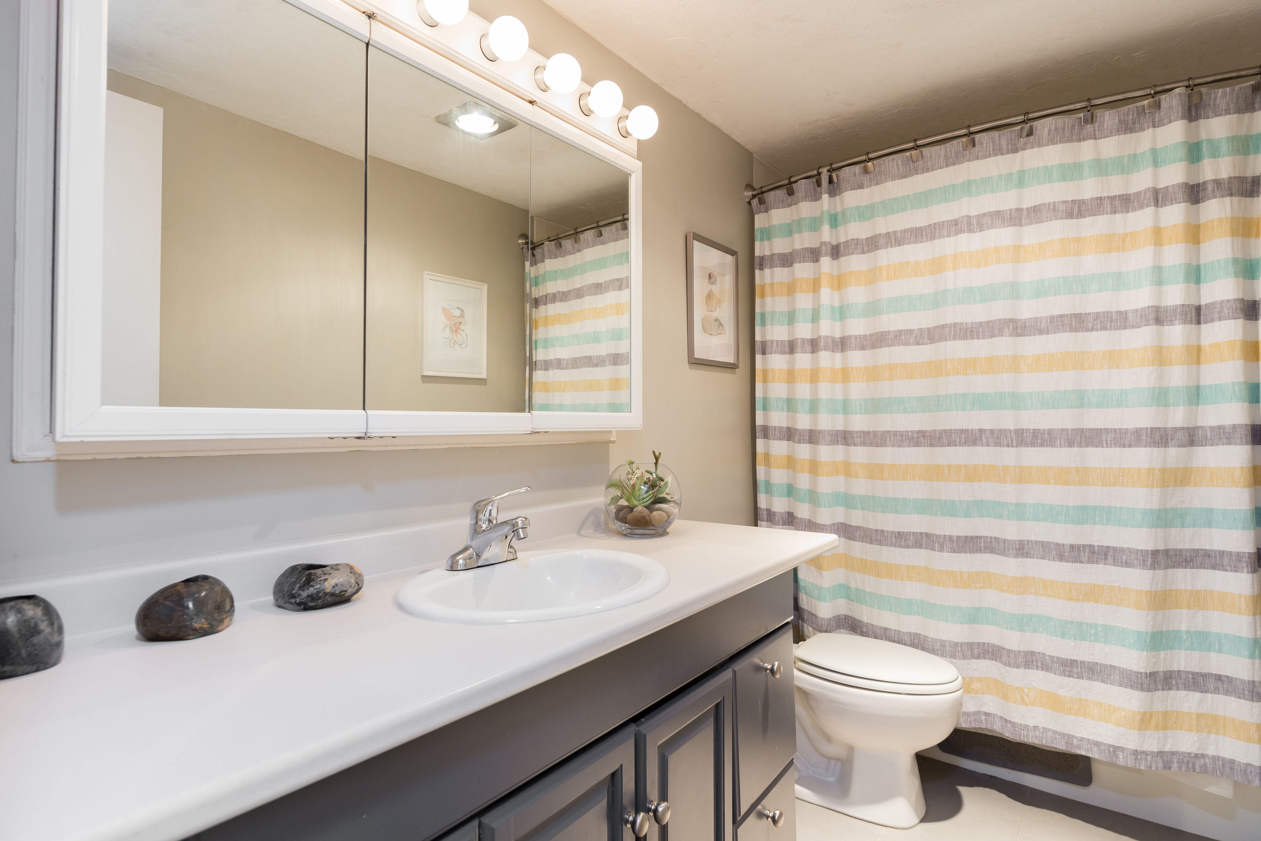 #302 - 236 W 2nd St, North Vancouver 18