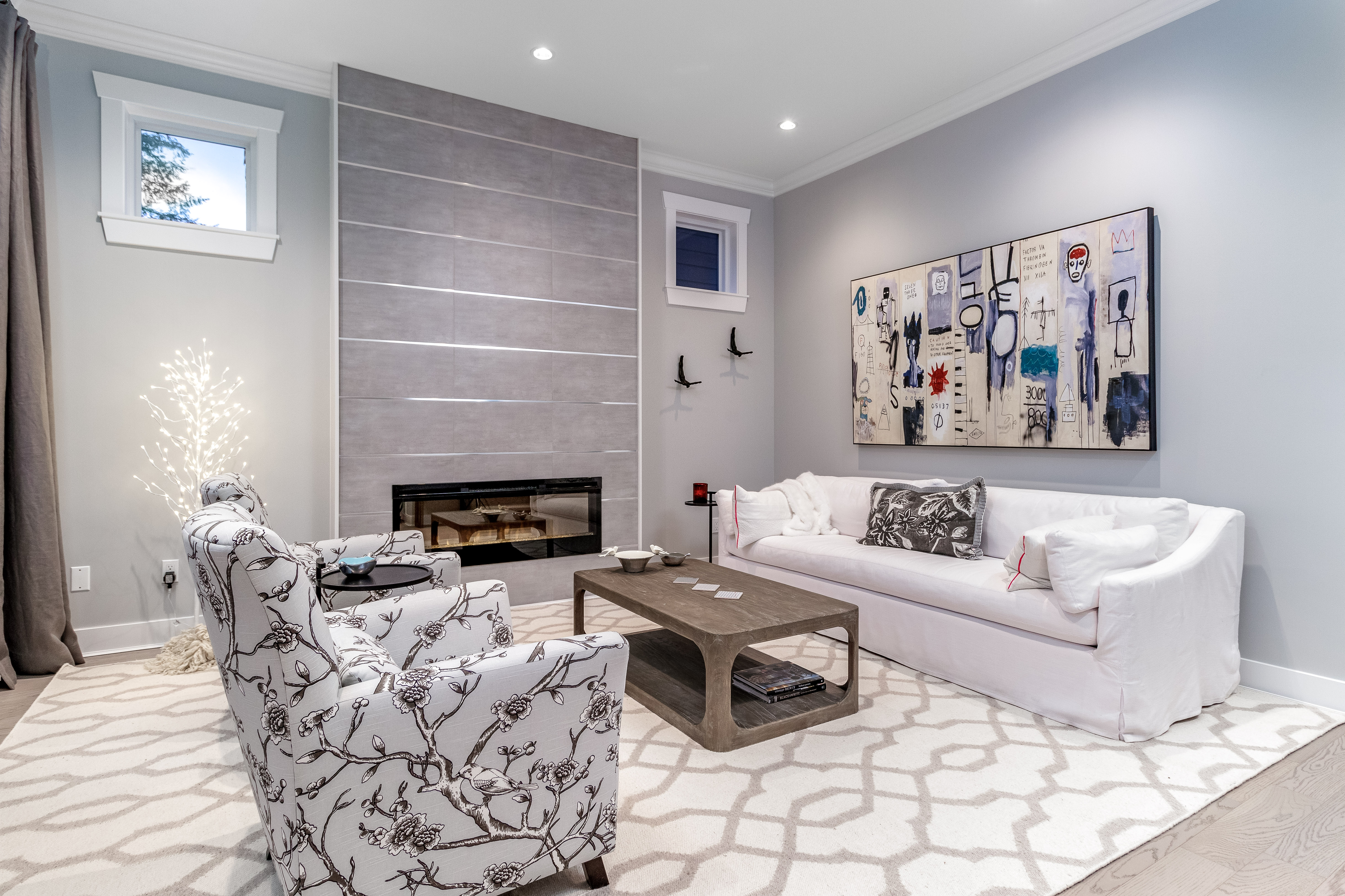322 E 19th St, North Vancouver 3