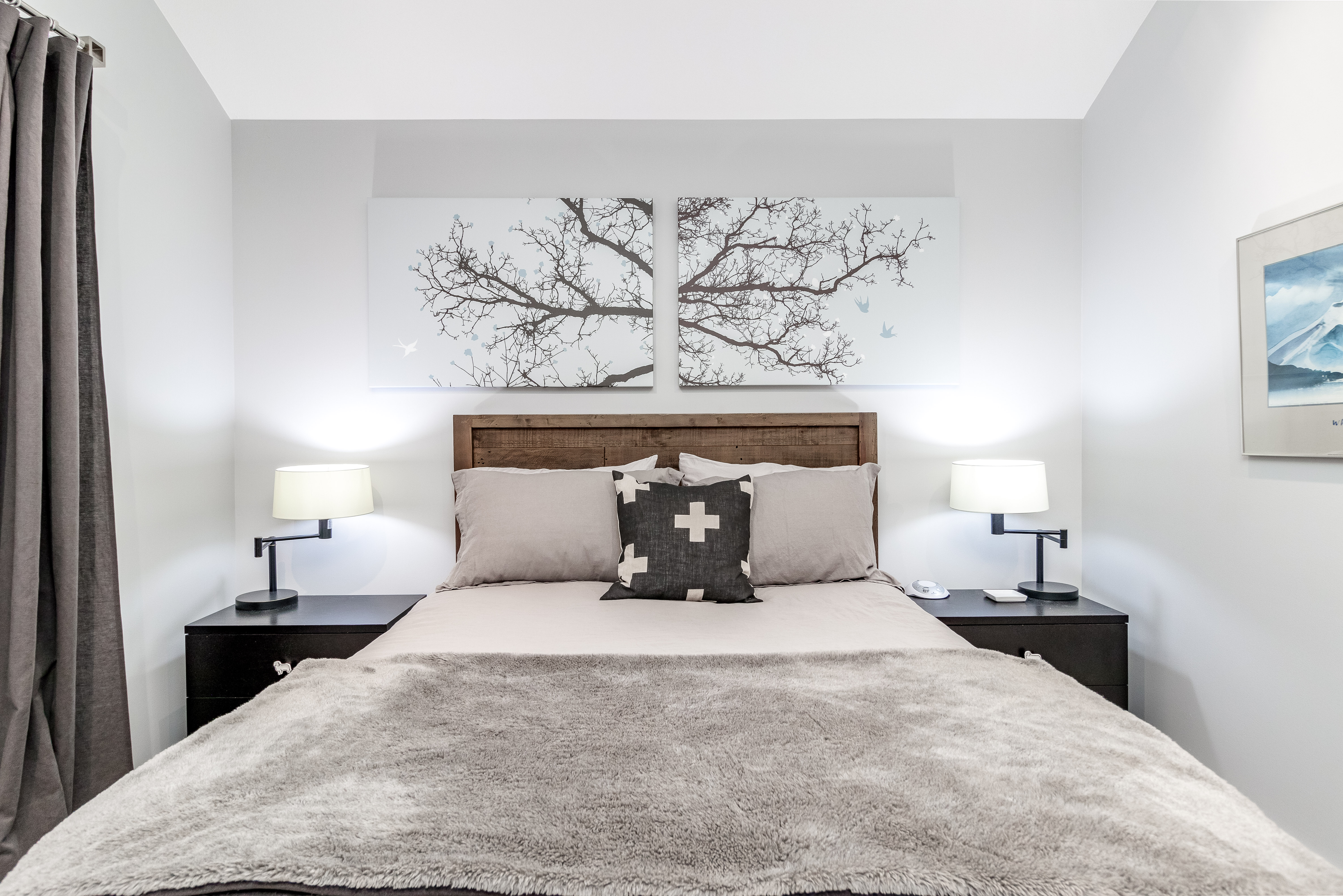 322 E 19th St, North Vancouver 43