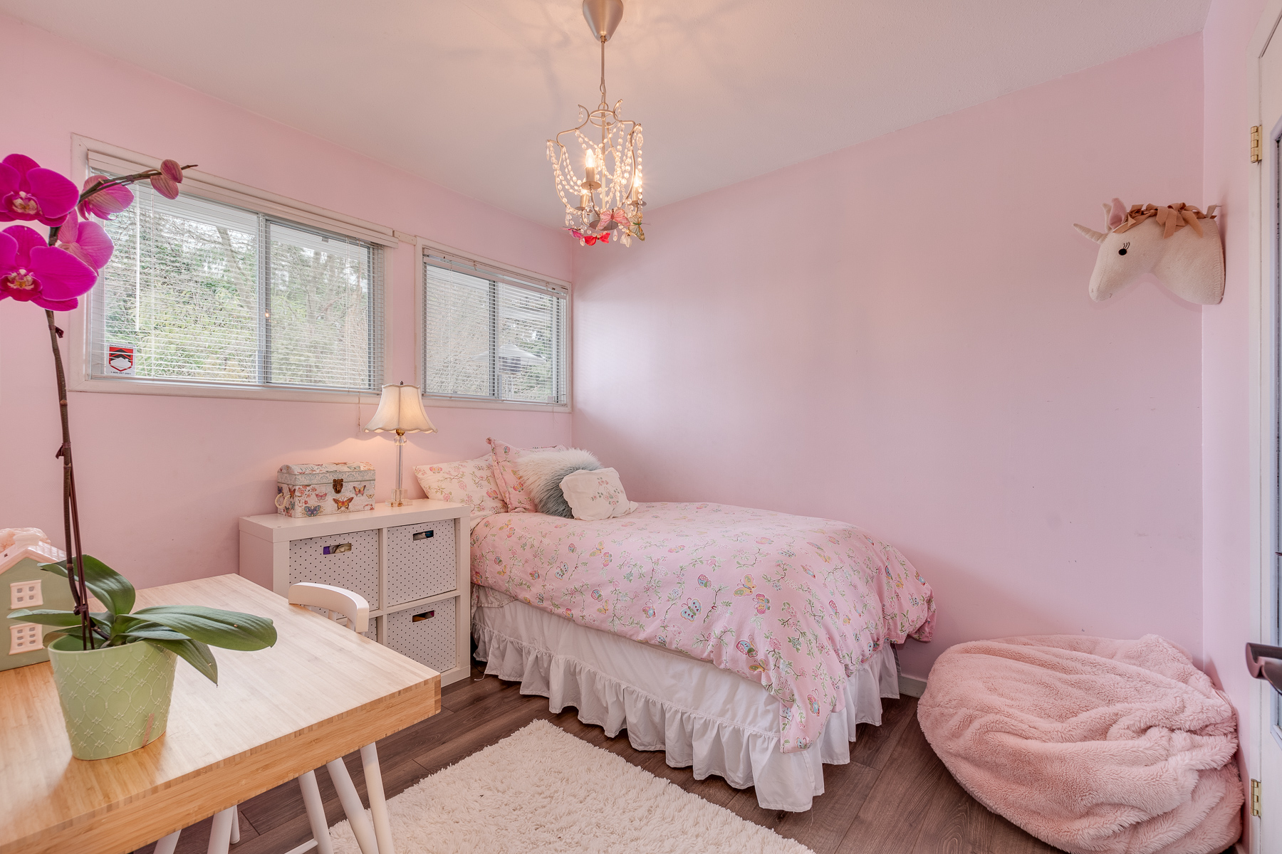 553 W 23rd St, North Vancouver 31