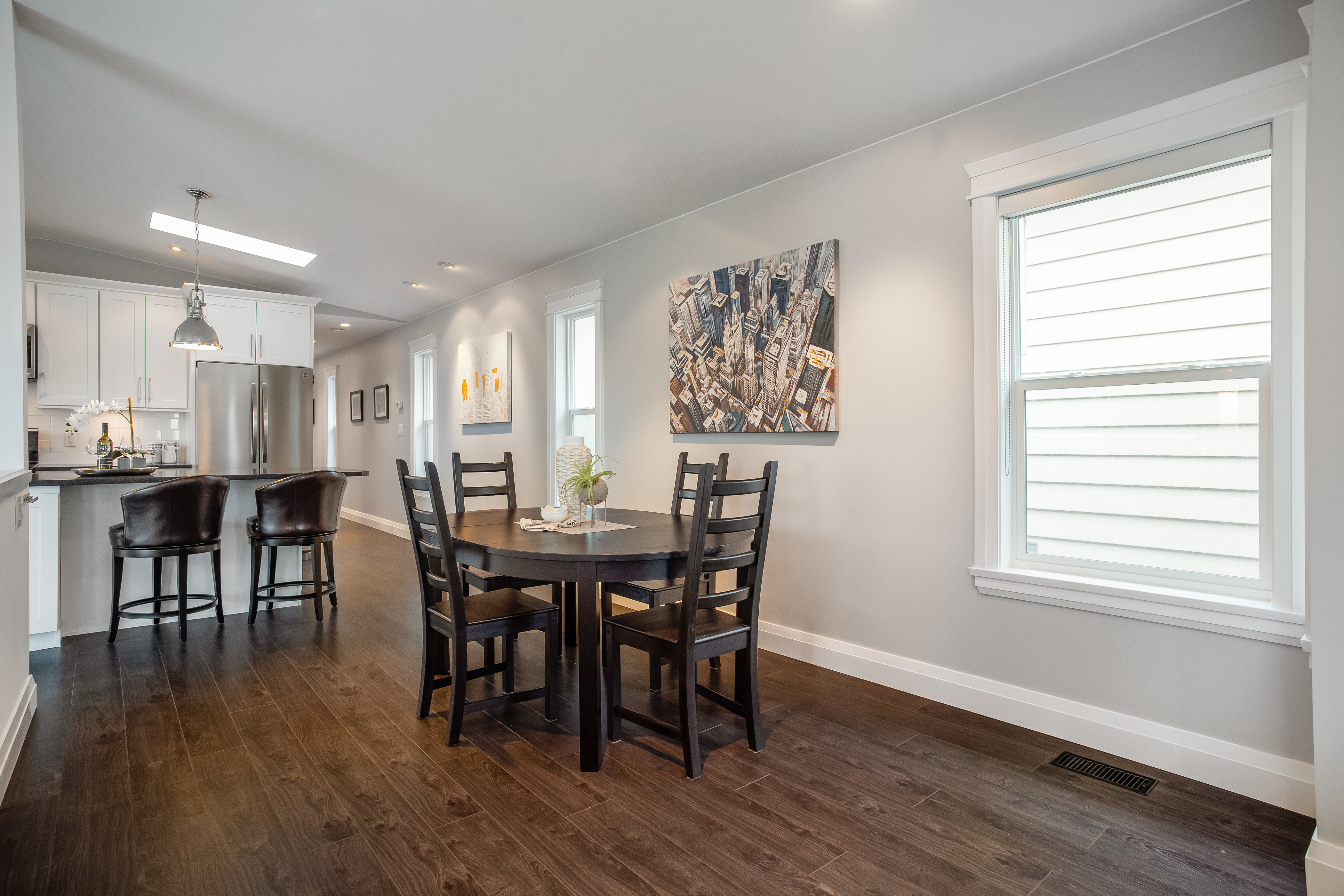 2616 Jones Ave, North Vancouver 13