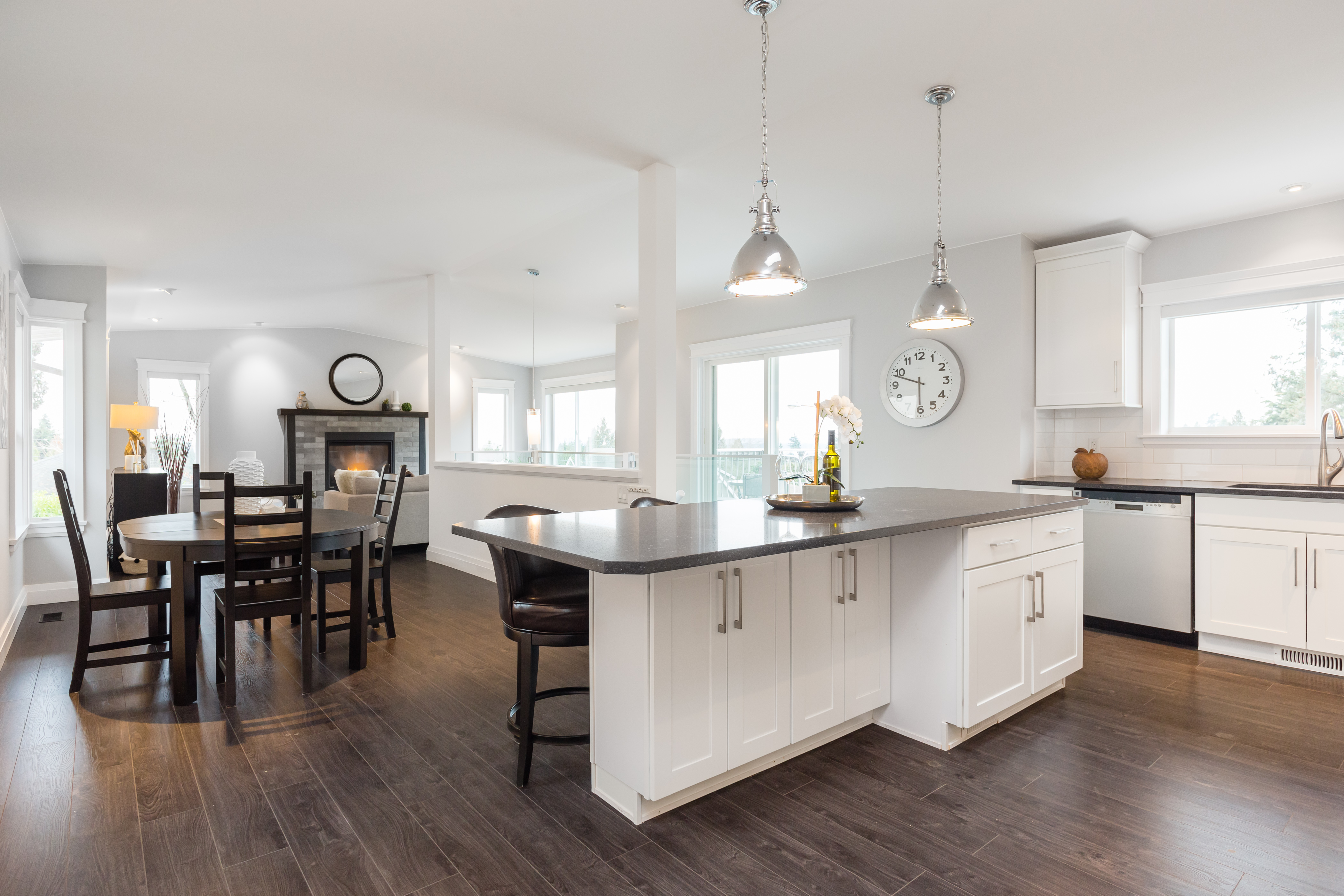 2616 Jones Ave, North Vancouver 22