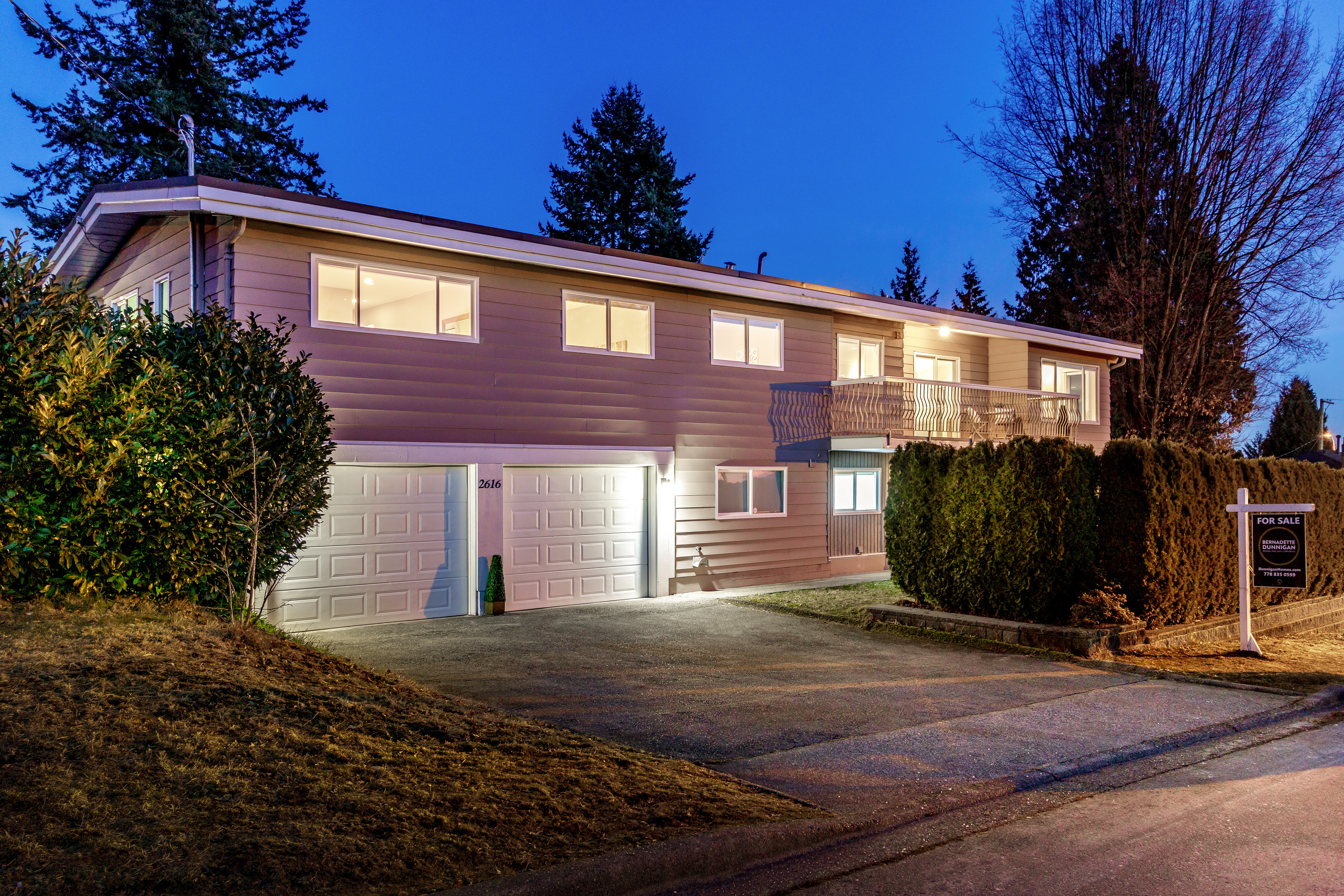 2616 Jones Ave, North Vancouver 3