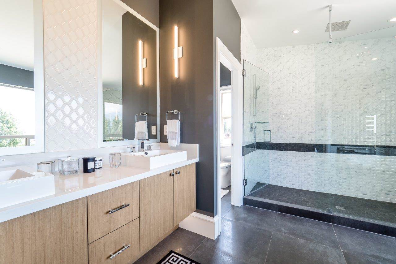 4285 Starlight Way, North Vancouver 14