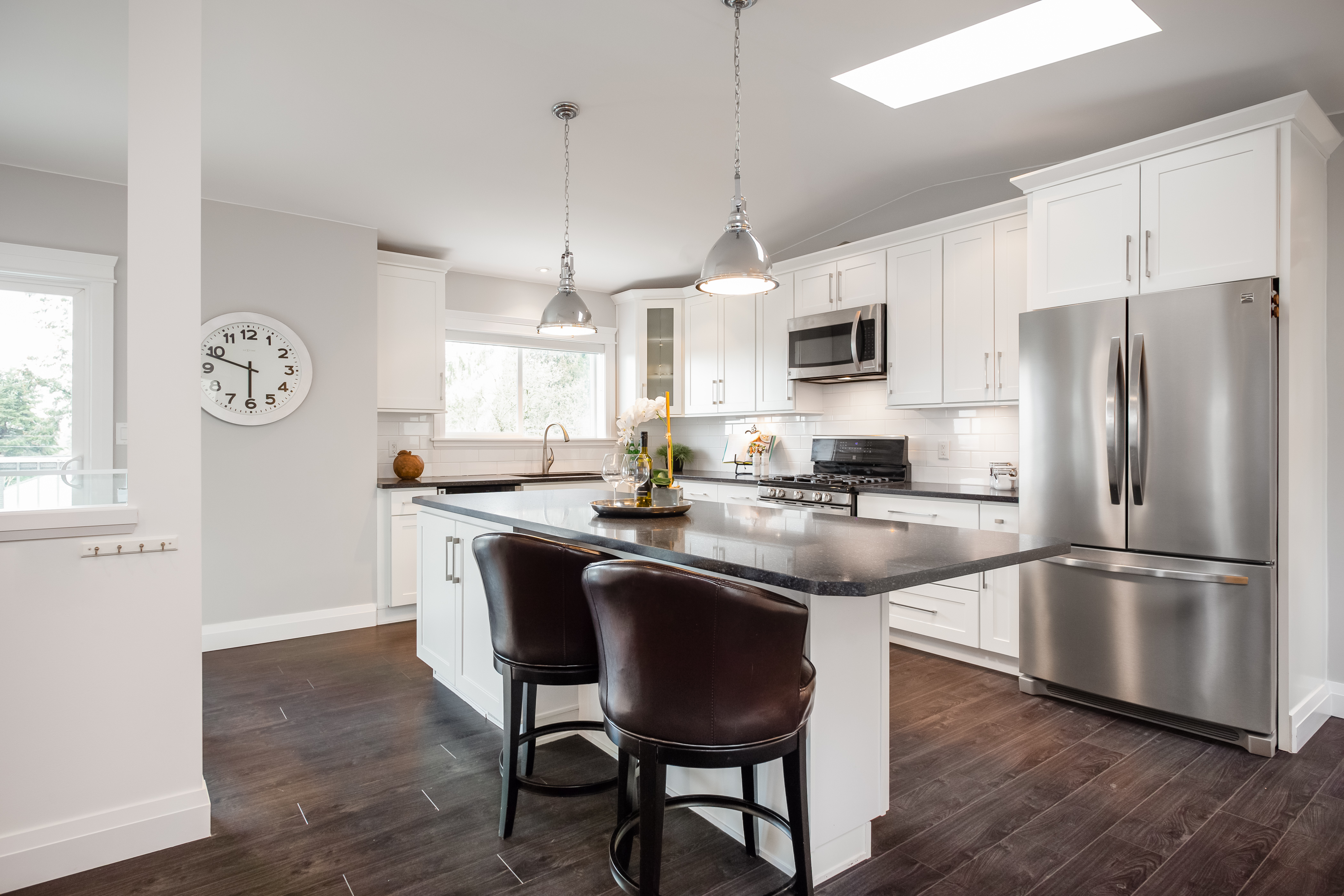 2616 Jones Ave, North Vancouver 28