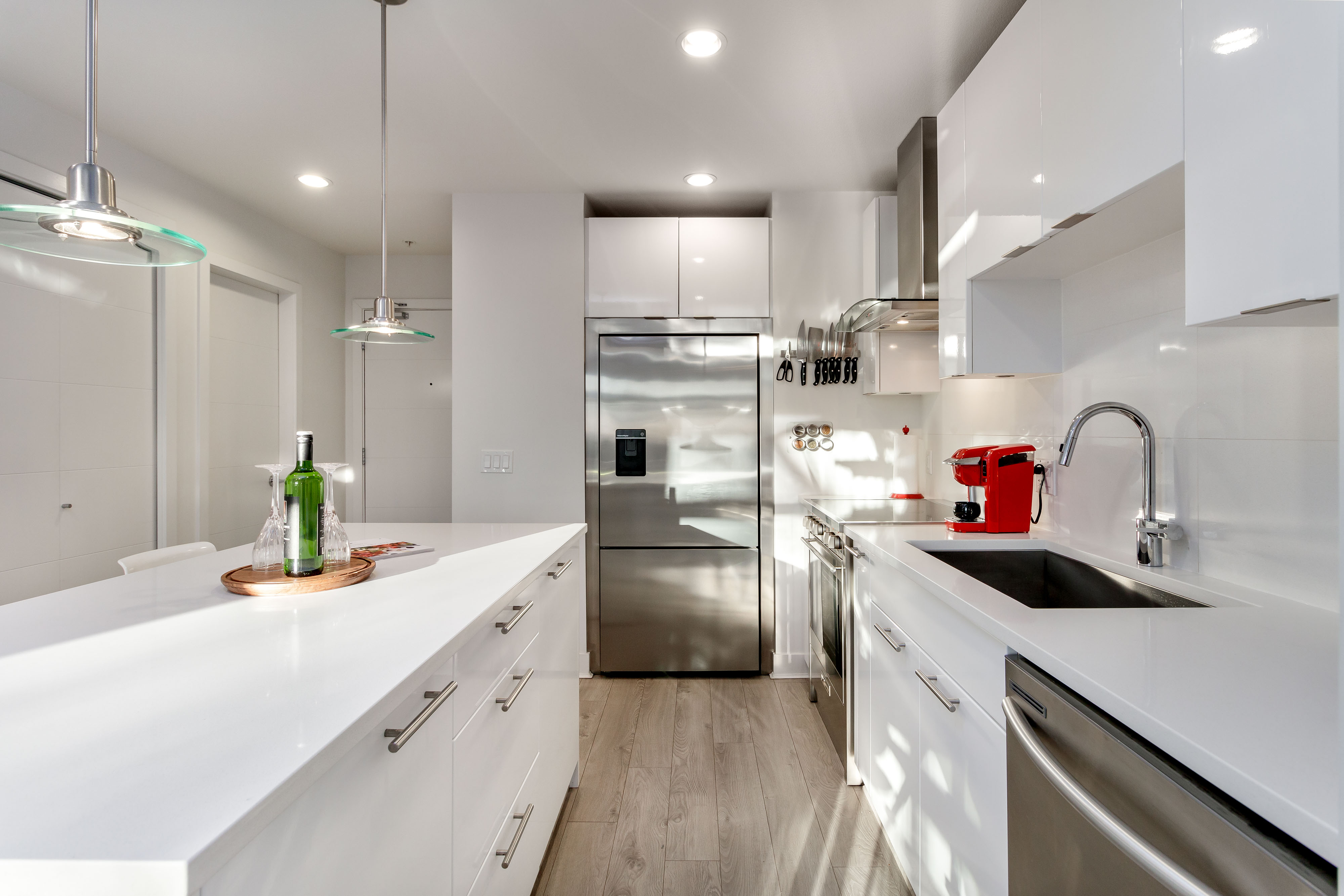 #606 - 733 W 3rd St, North Vancouver 8