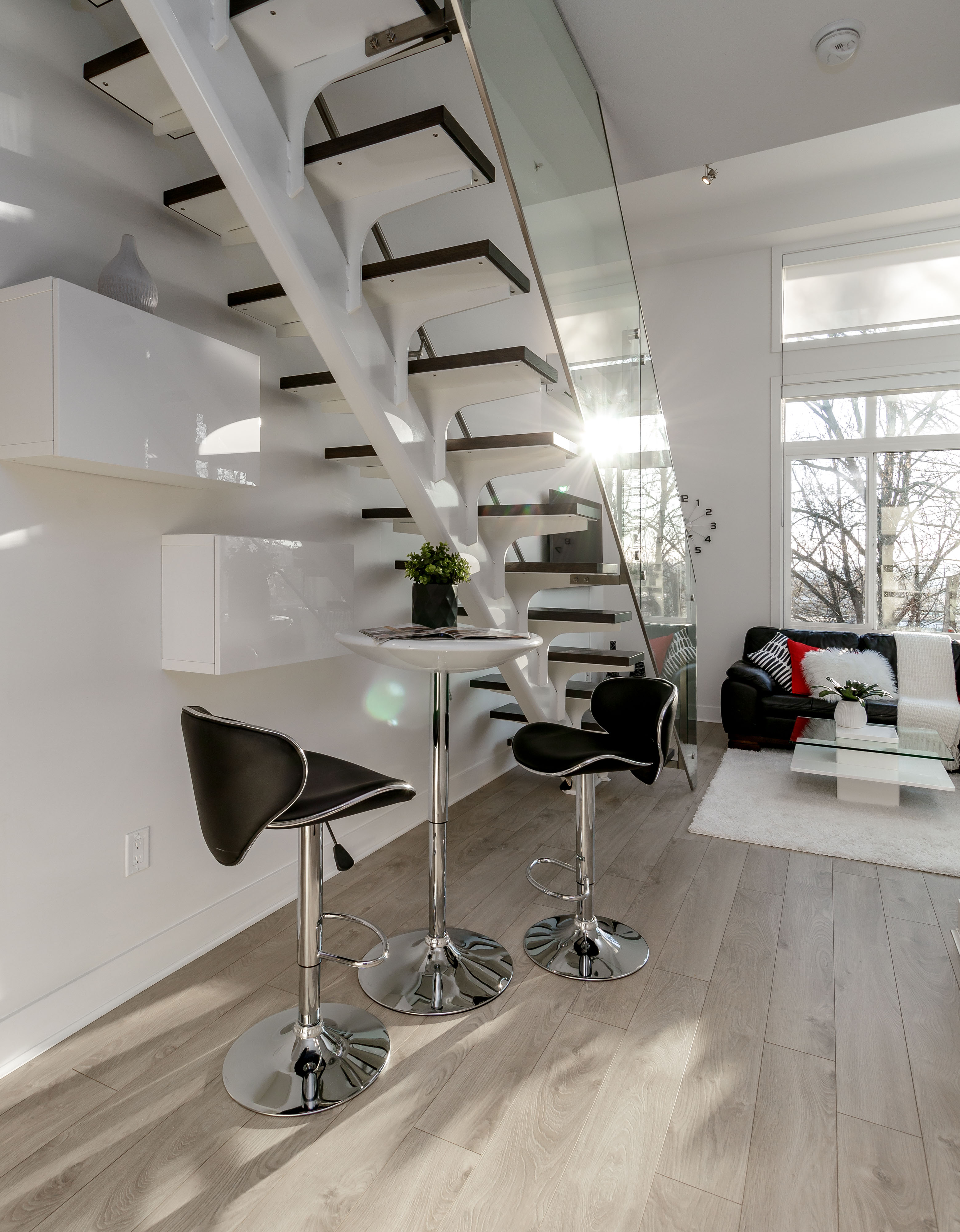 #606 - 733 W 3rd St, North Vancouver 9