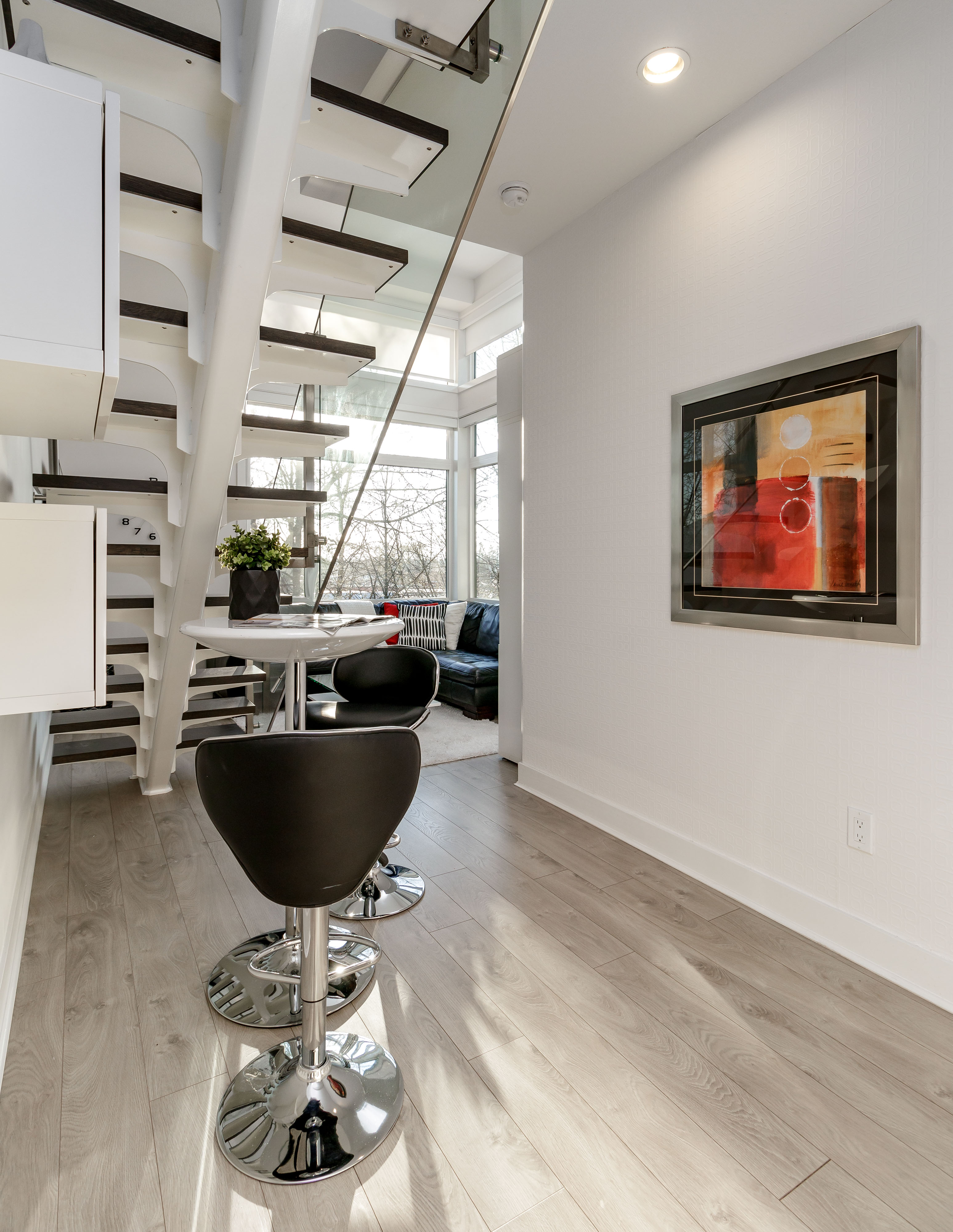 #606 - 733 W 3rd St, North Vancouver 10
