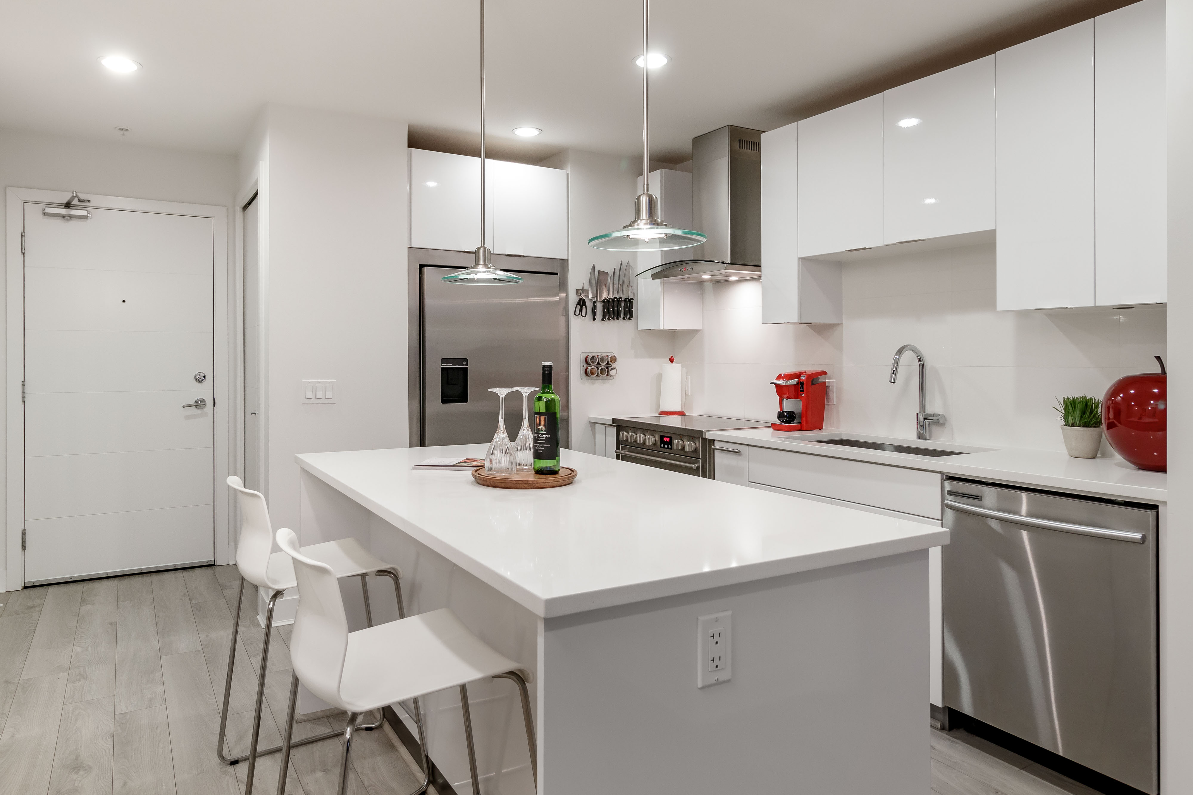 #606 - 733 W 3rd St, North Vancouver 48