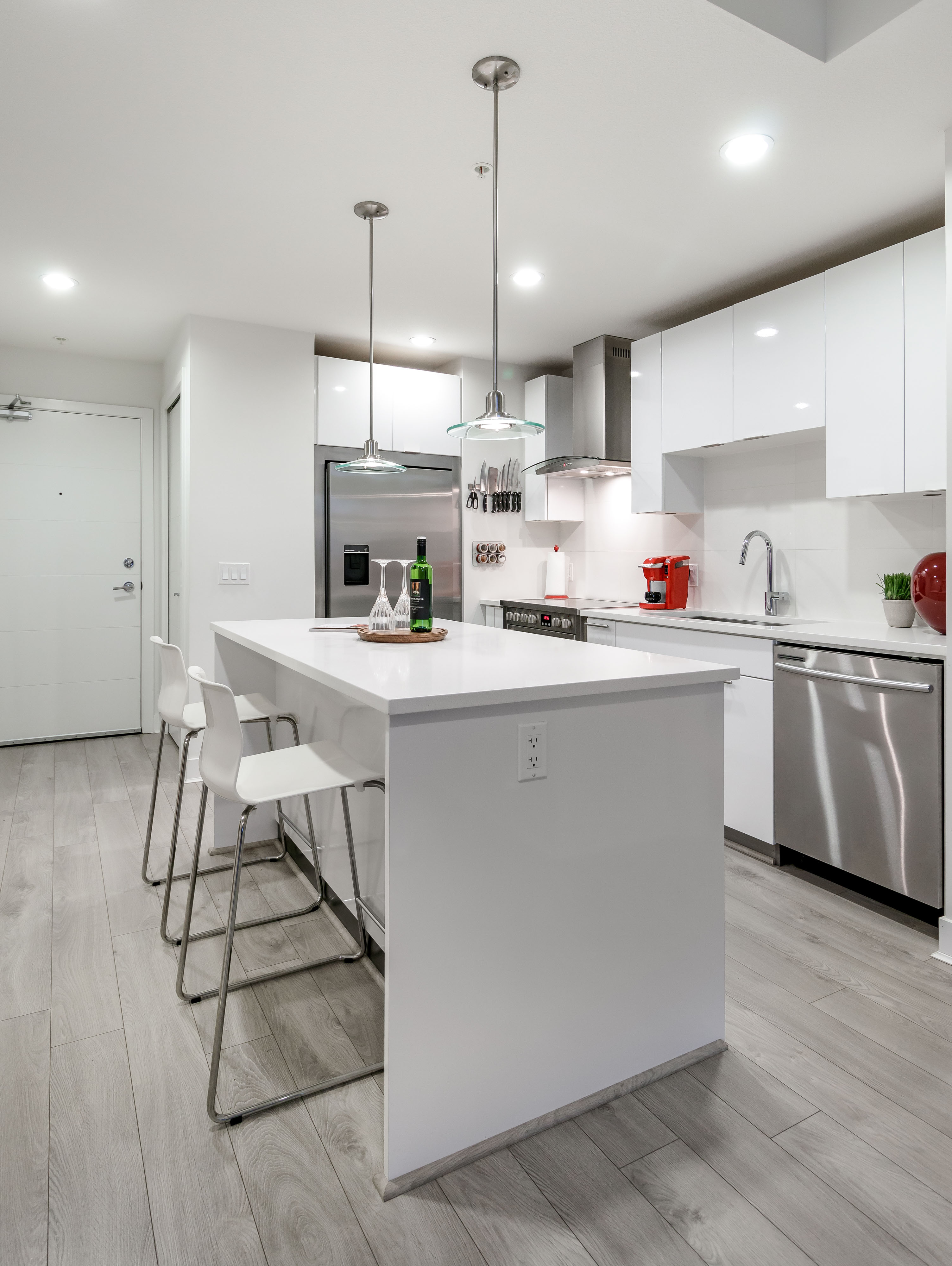 #606 - 733 W 3rd St, North Vancouver 50