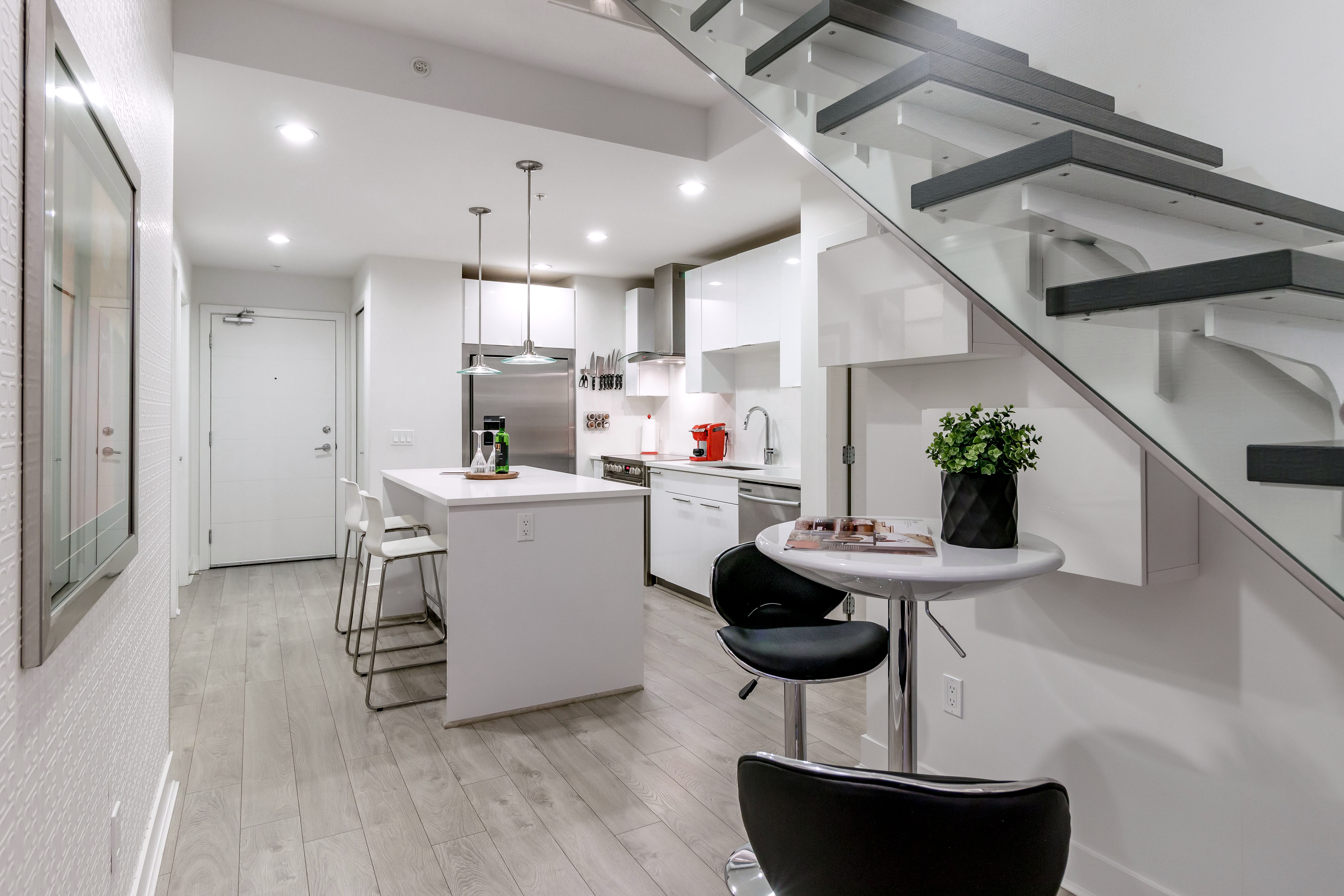 #606 - 733 W 3rd St, North Vancouver 54