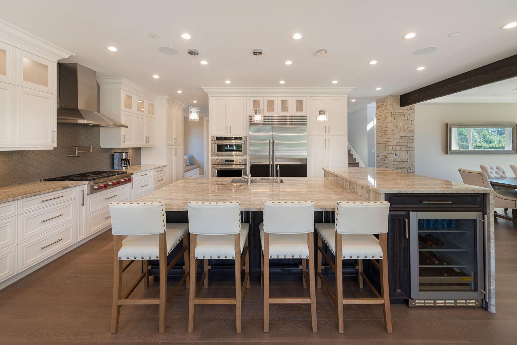 946 Clements Ave, North Vancouver 8