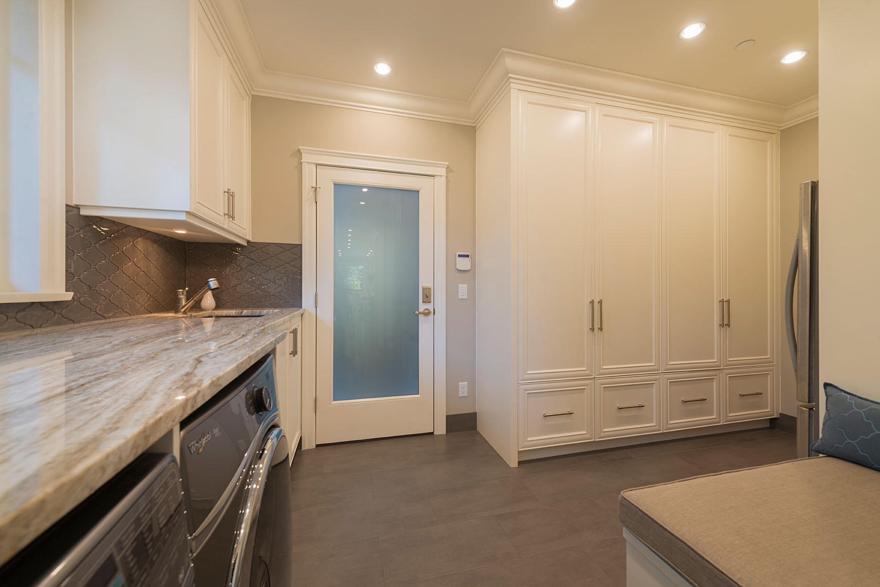 946 Clements Ave, North Vancouver 16