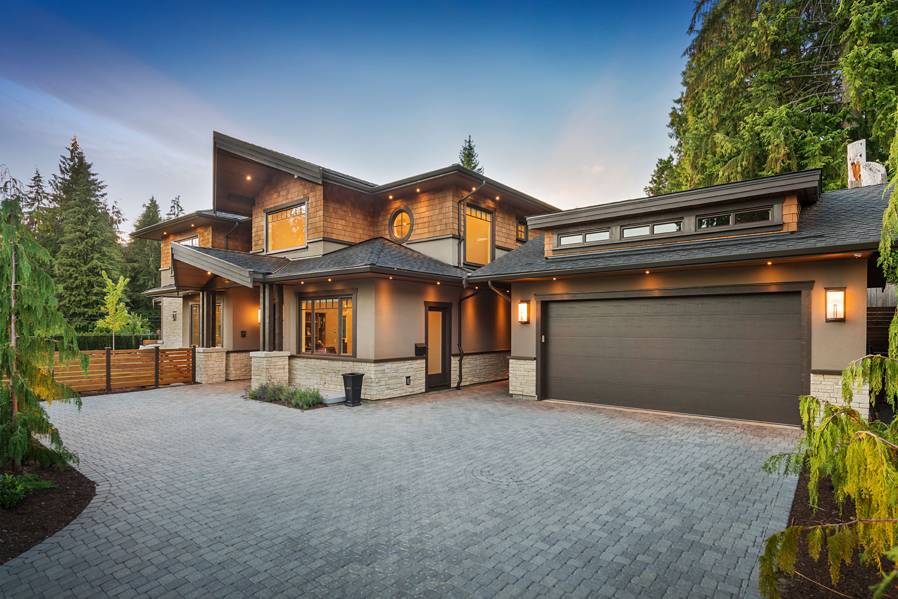 946 Clements Ave, North Vancouver 2