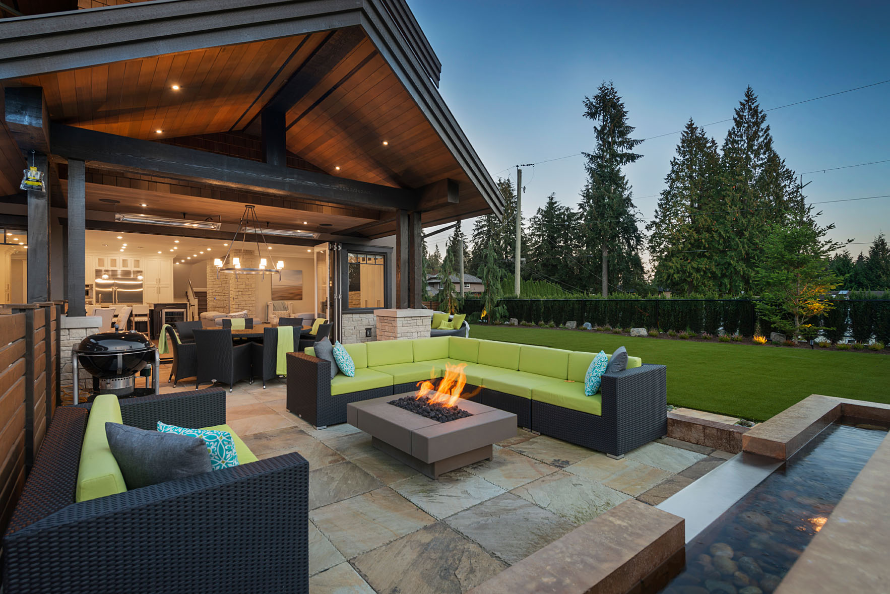 946 Clements Ave, North Vancouver 20