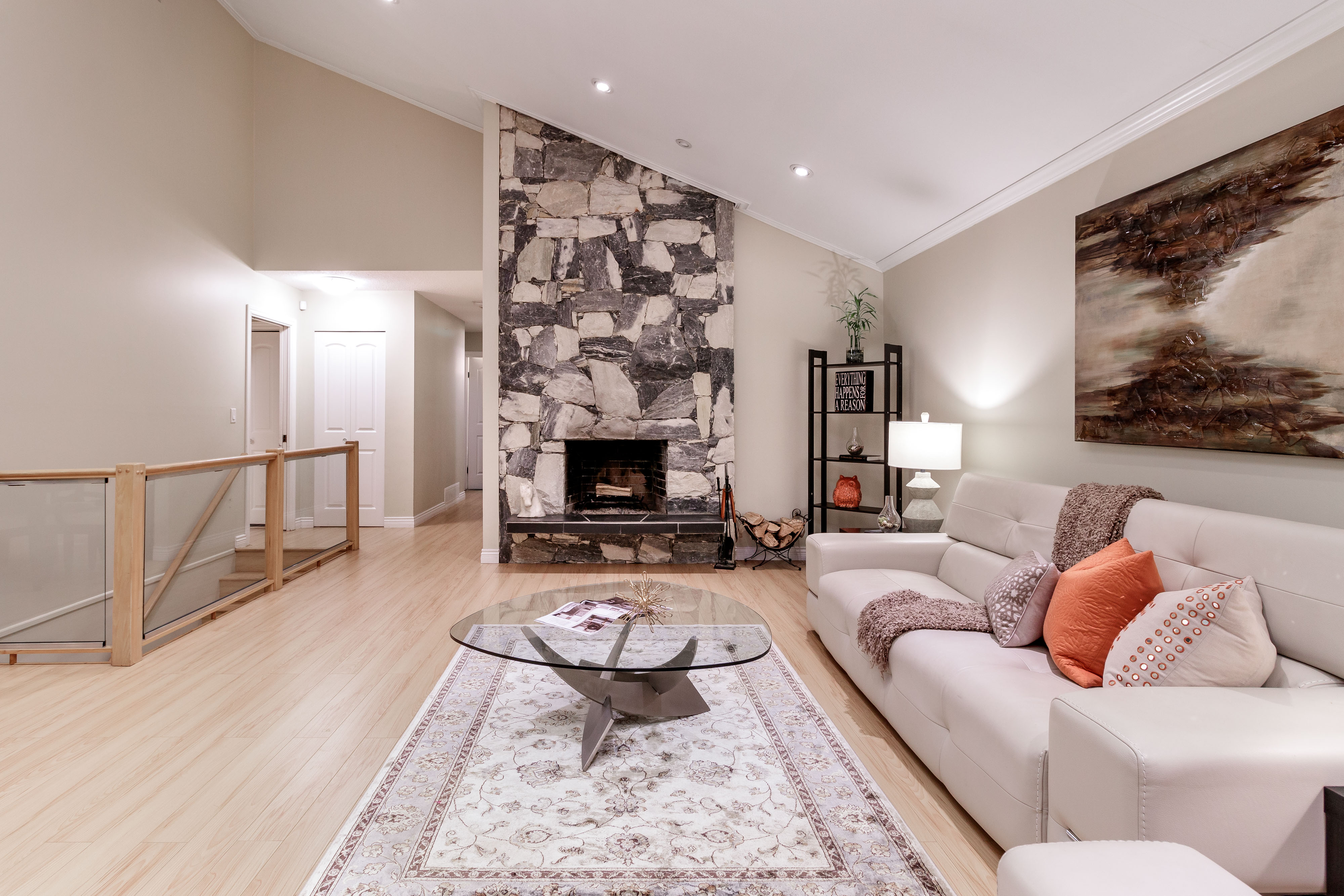 5692 White Pine Lane, North Vancouver 13