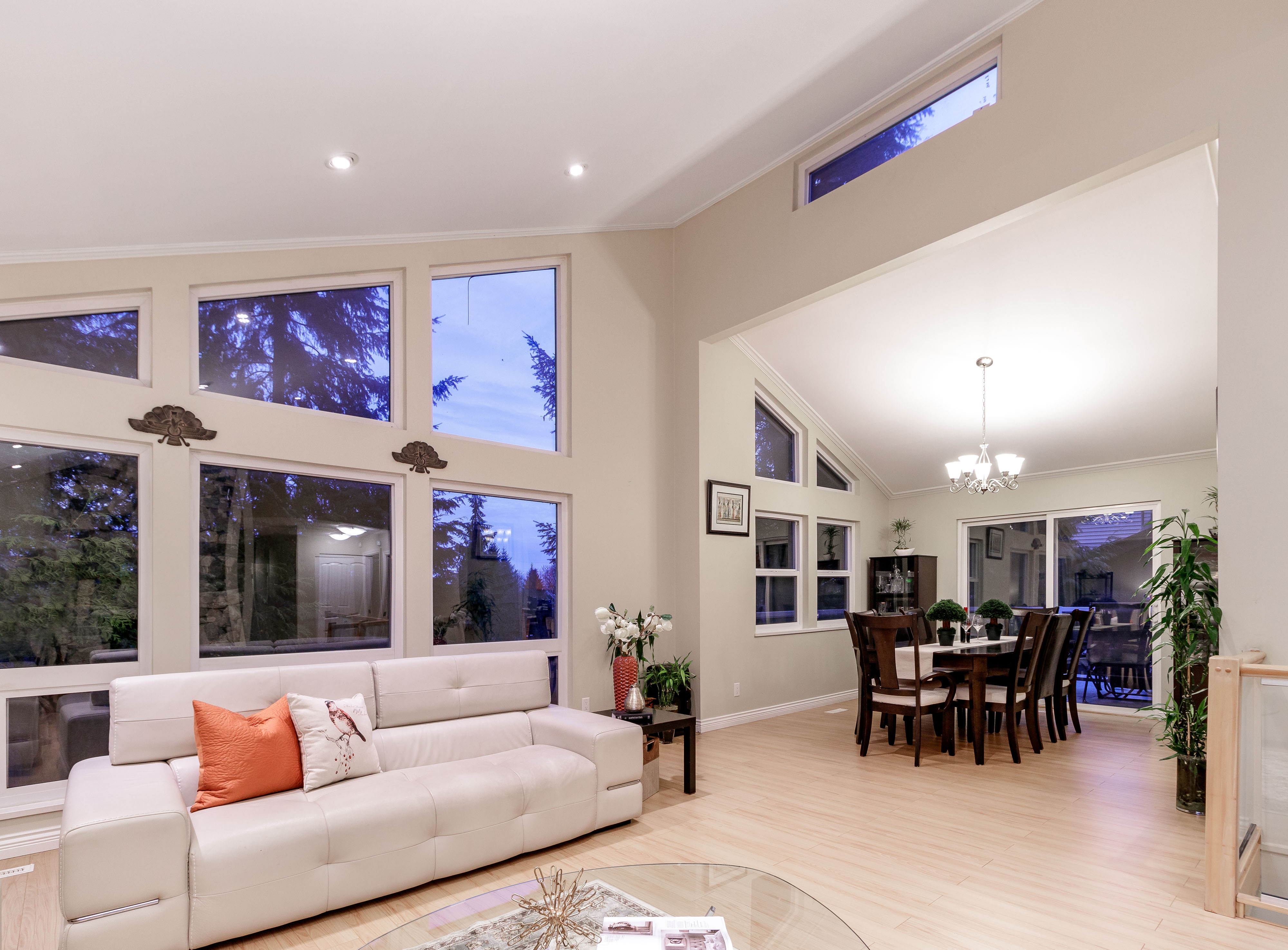 5692 White Pine Lane, North Vancouver 16