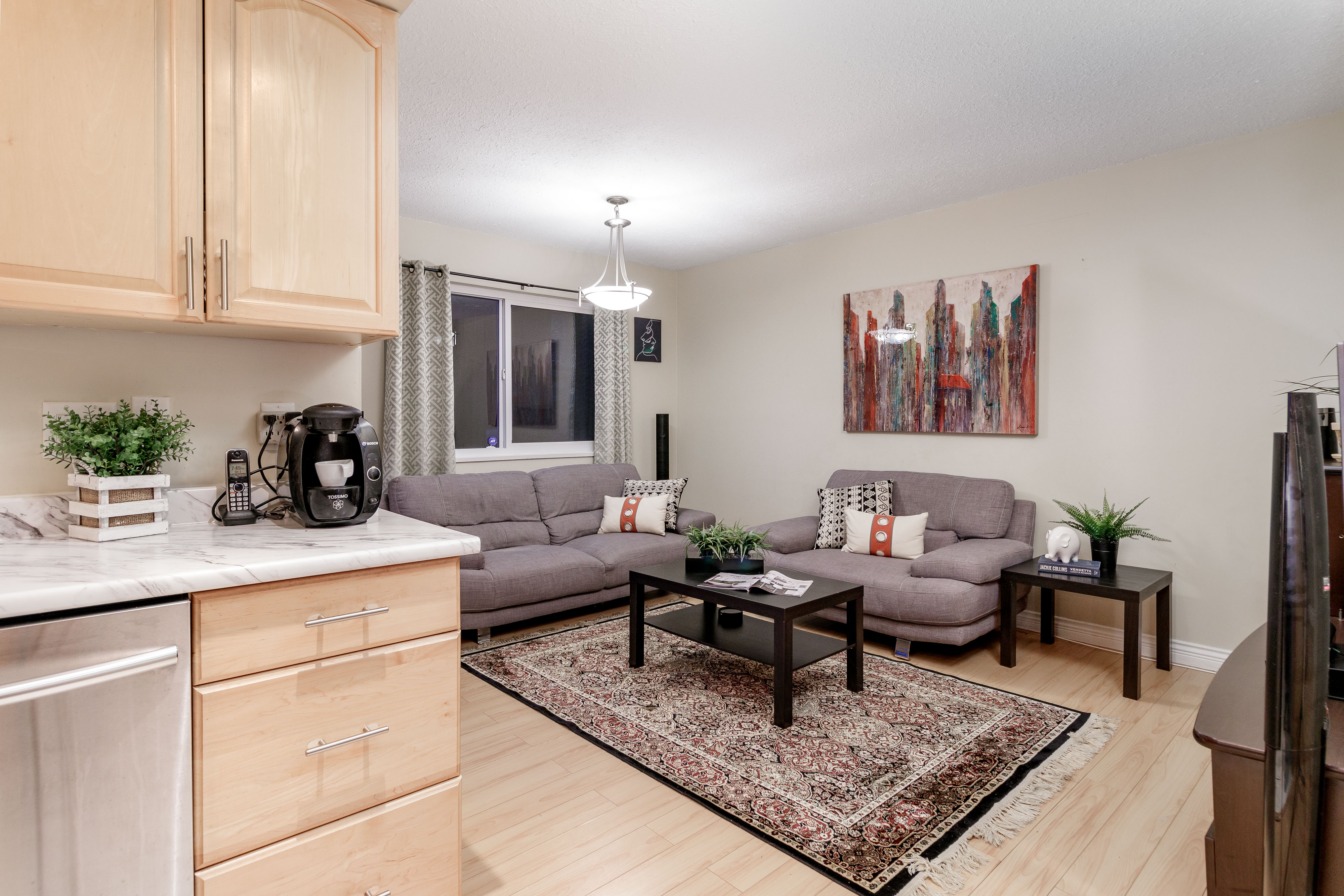 5692 White Pine Lane, North Vancouver 24
