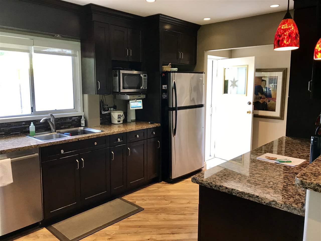 1329 Cottonwood Place, North Vancouver 9