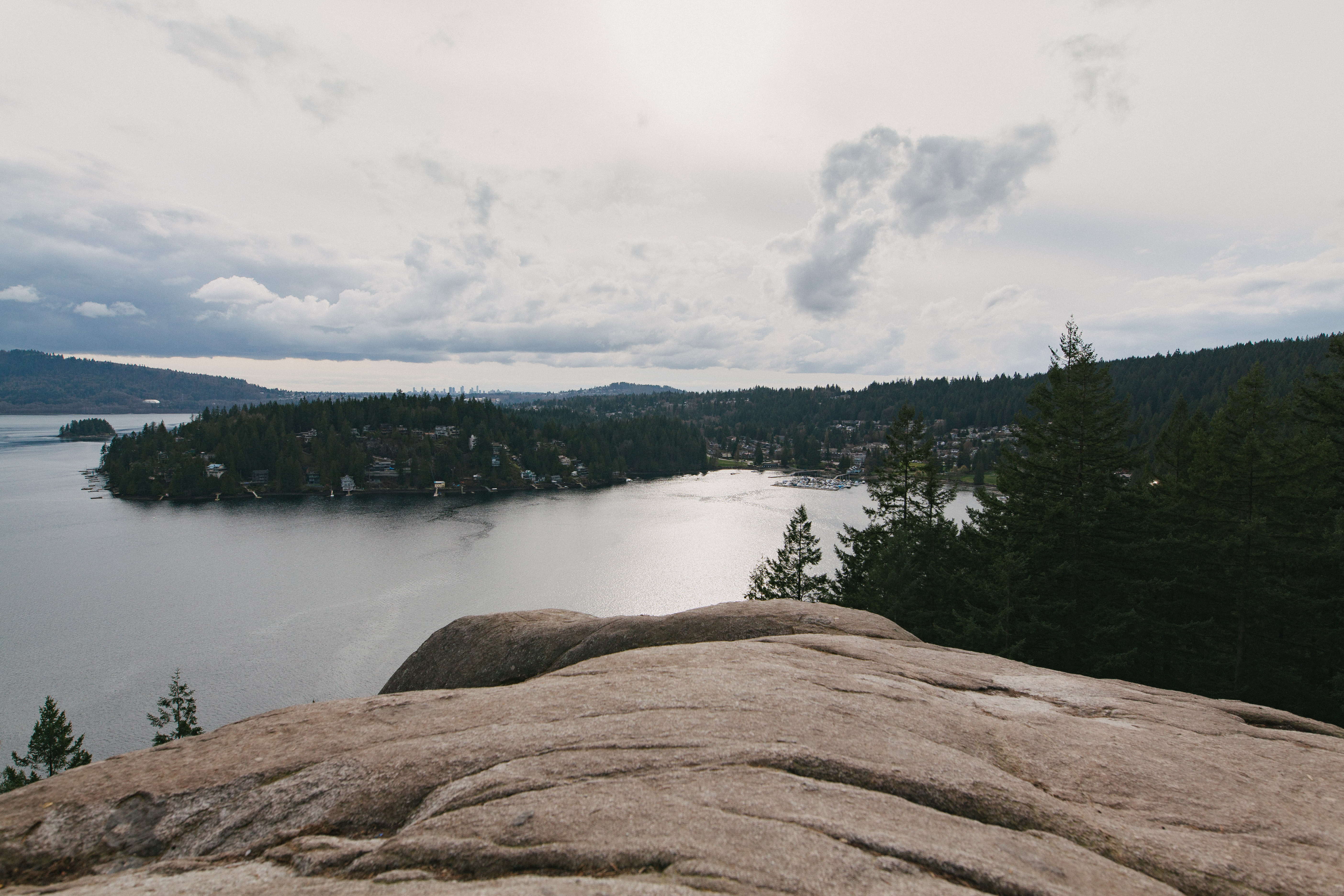 1940 Panorama Drive, North Vancouver 24