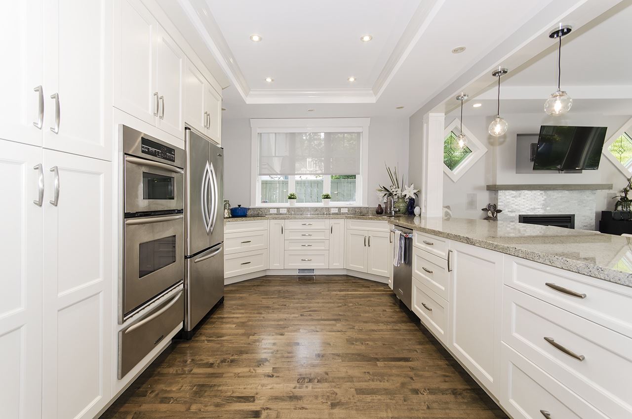 1057 Canyon Blvd, North Vancouver 10